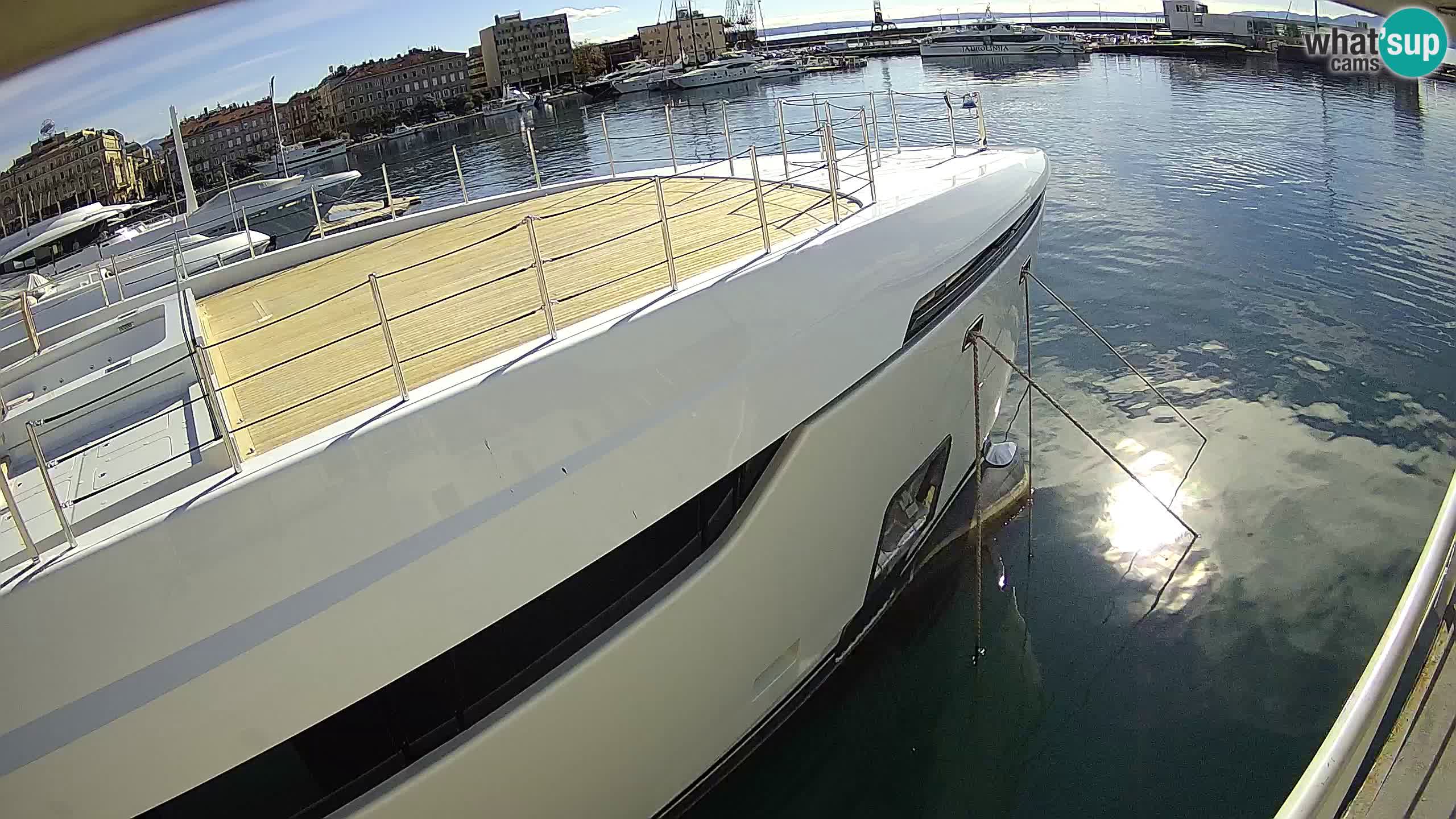 Botel Marina cámara web en vivo Rijeka