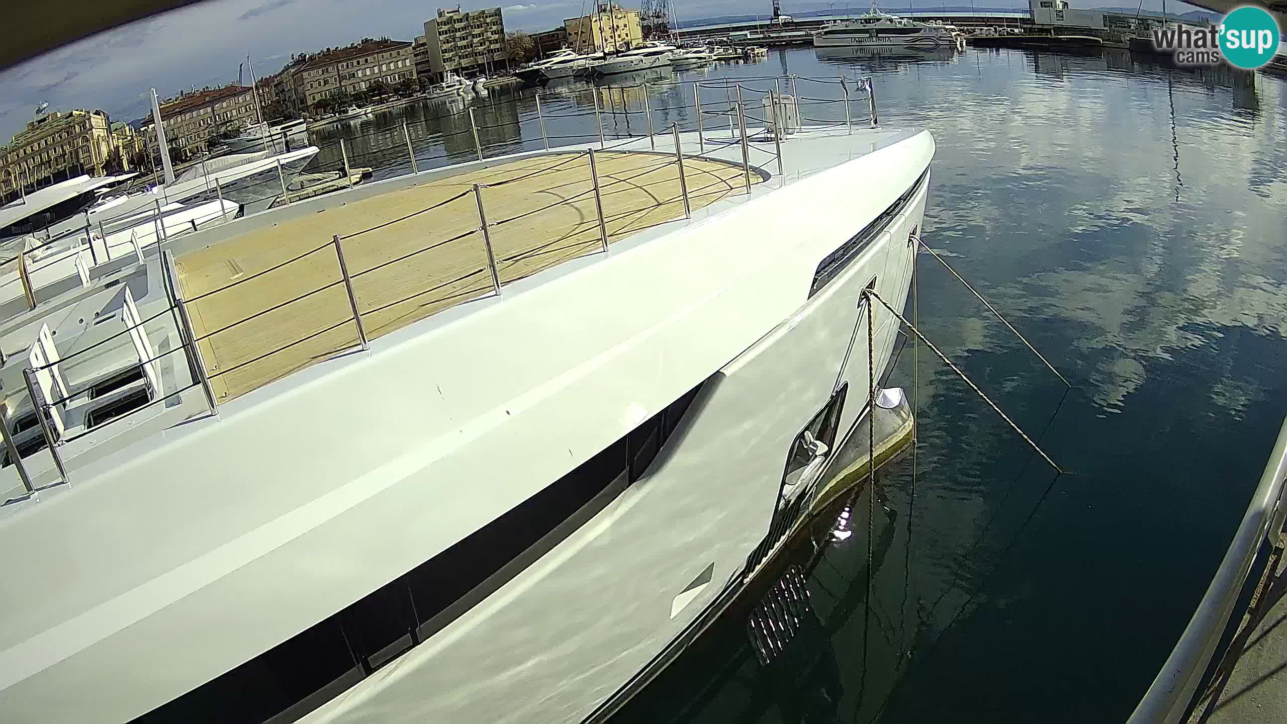 Botel Marina cámara web en vivo Rijeka