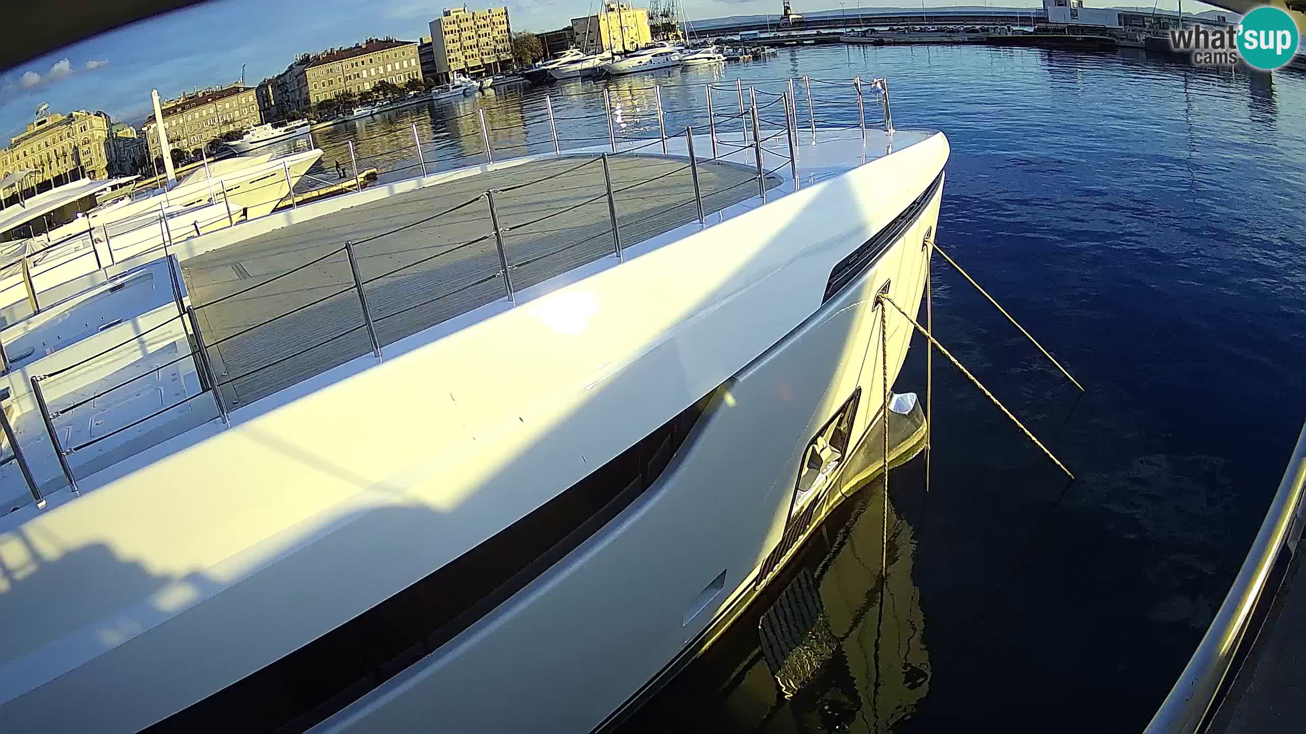 Rijeka – Botel Marina web kamera
