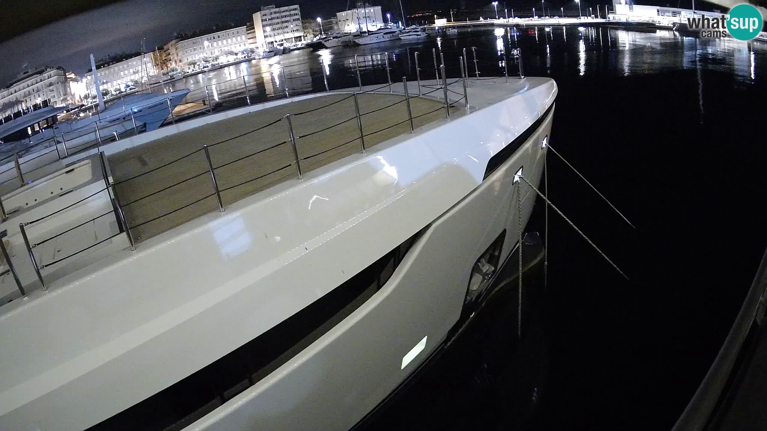 Botel Marina cámara web en vivo Rijeka