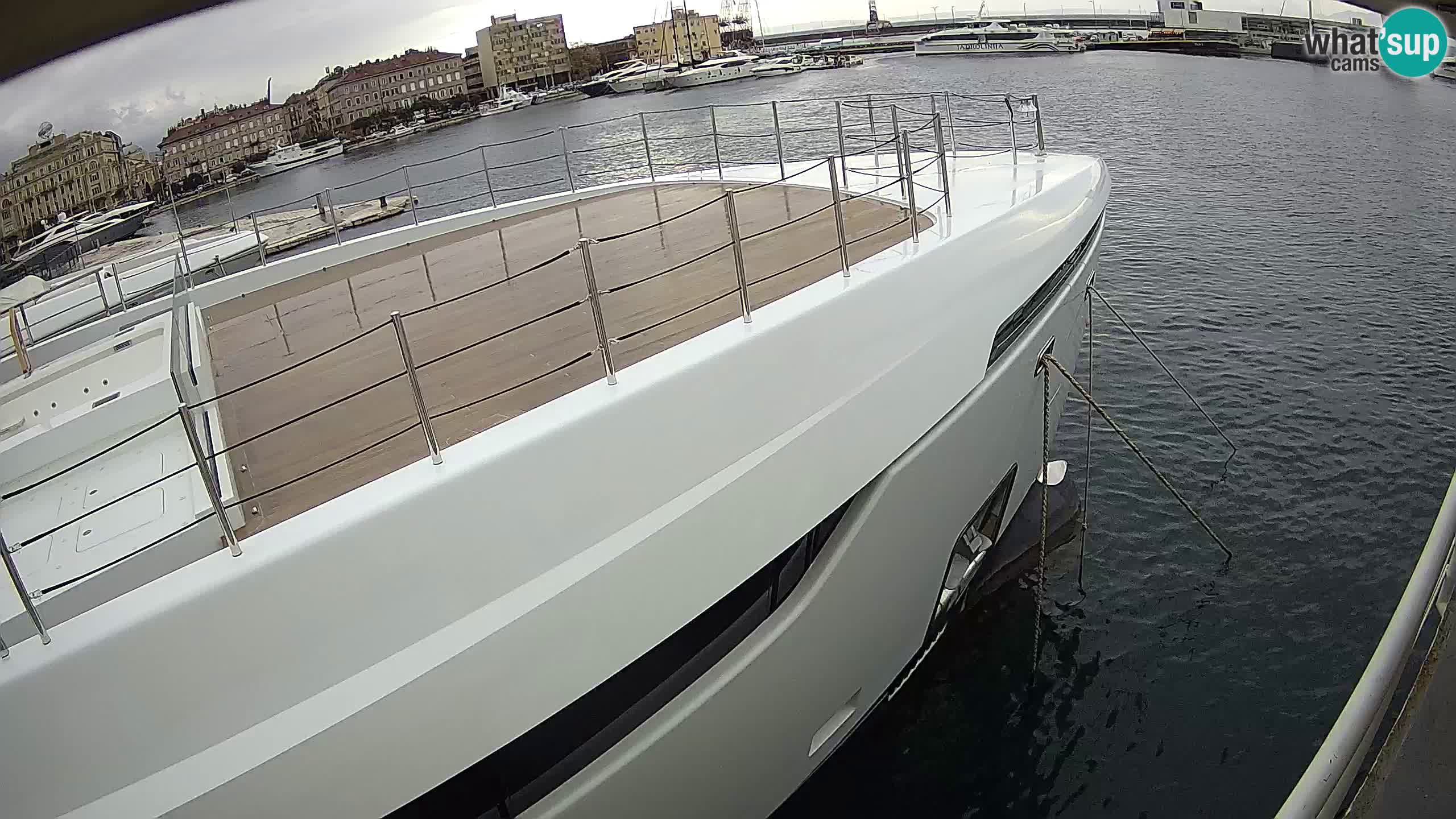 Botel Marina cámara web en vivo Rijeka