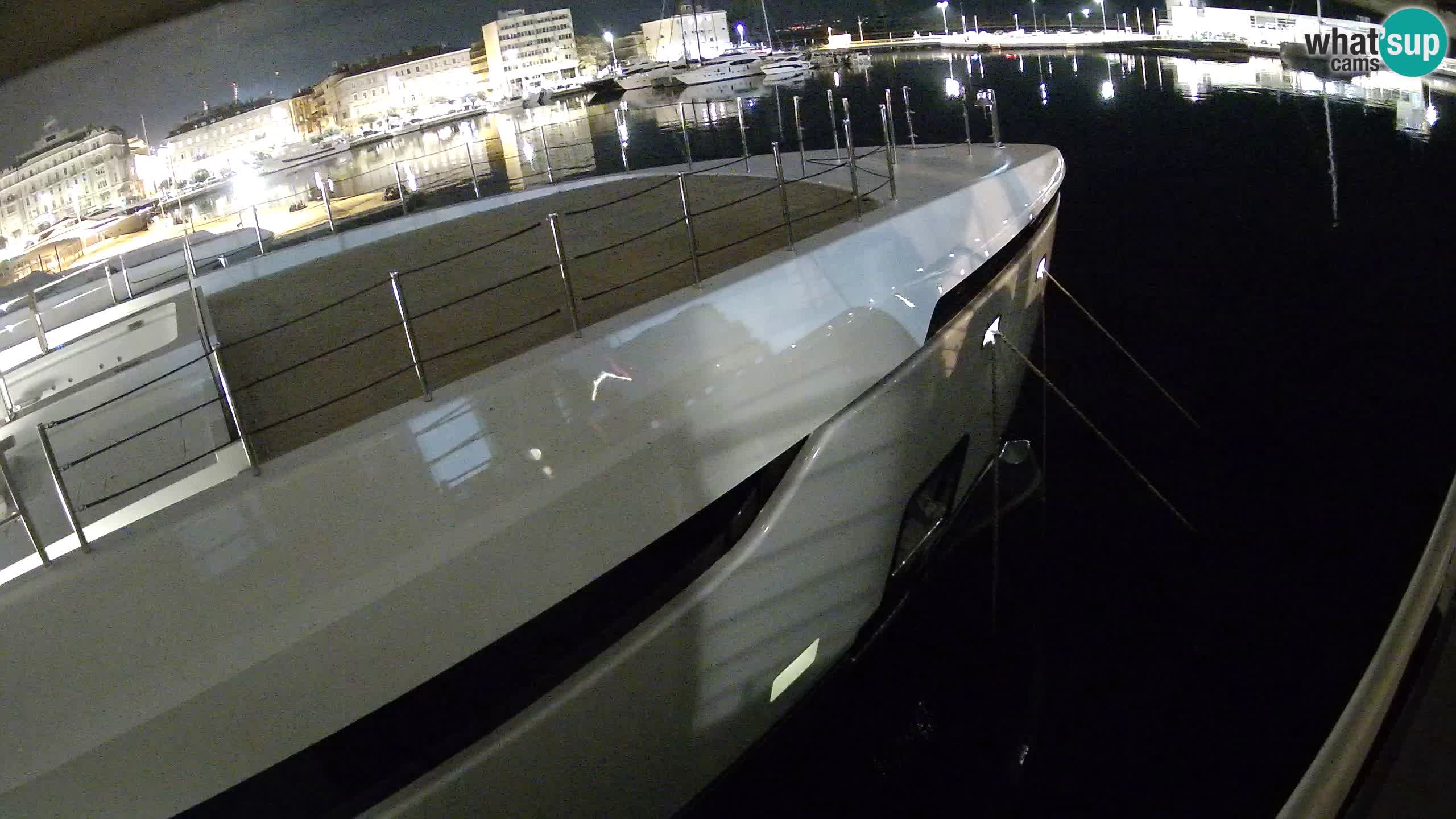 Botel Marina cámara web en vivo Rijeka
