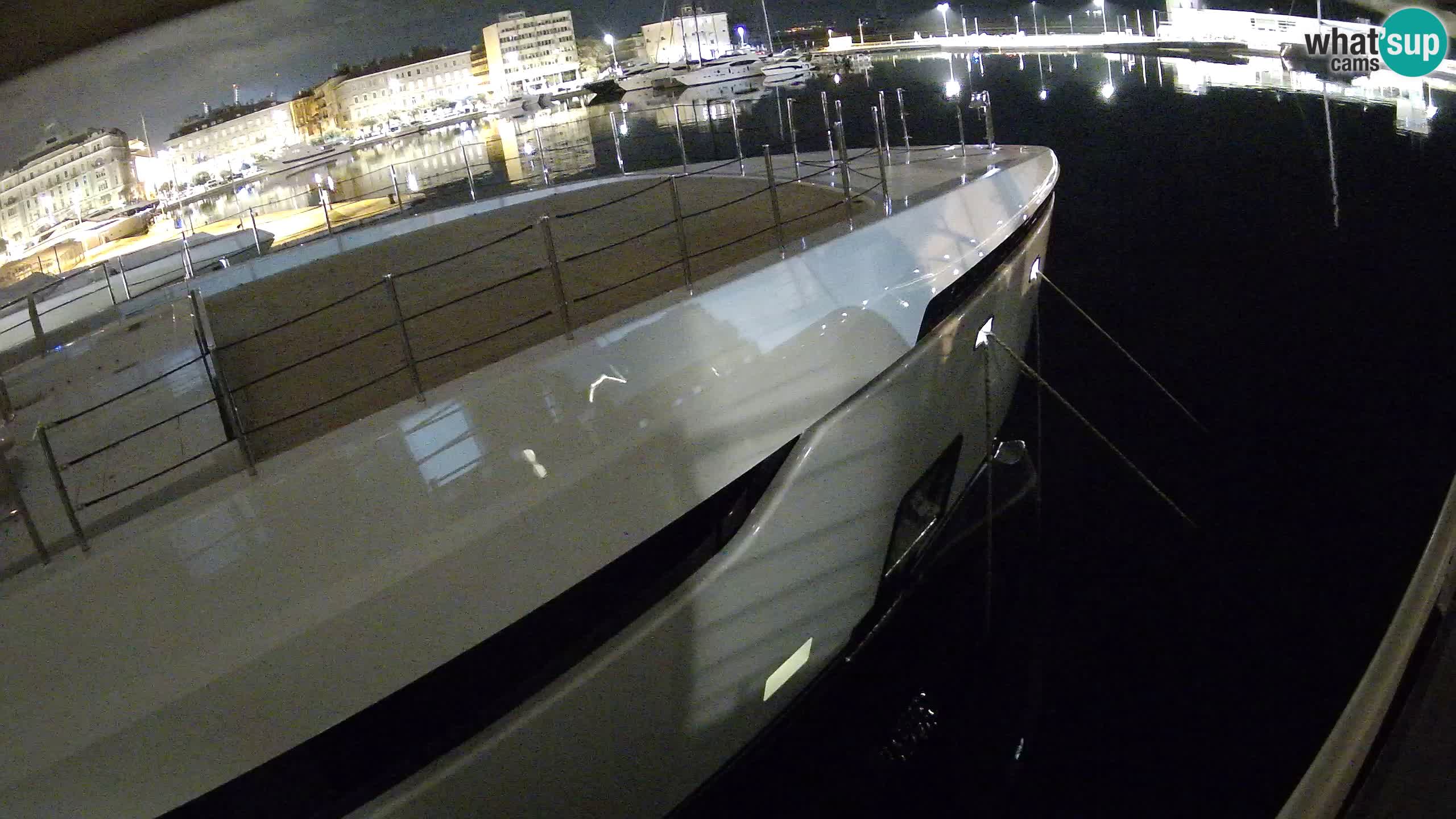 Botel Marina cámara web en vivo Rijeka