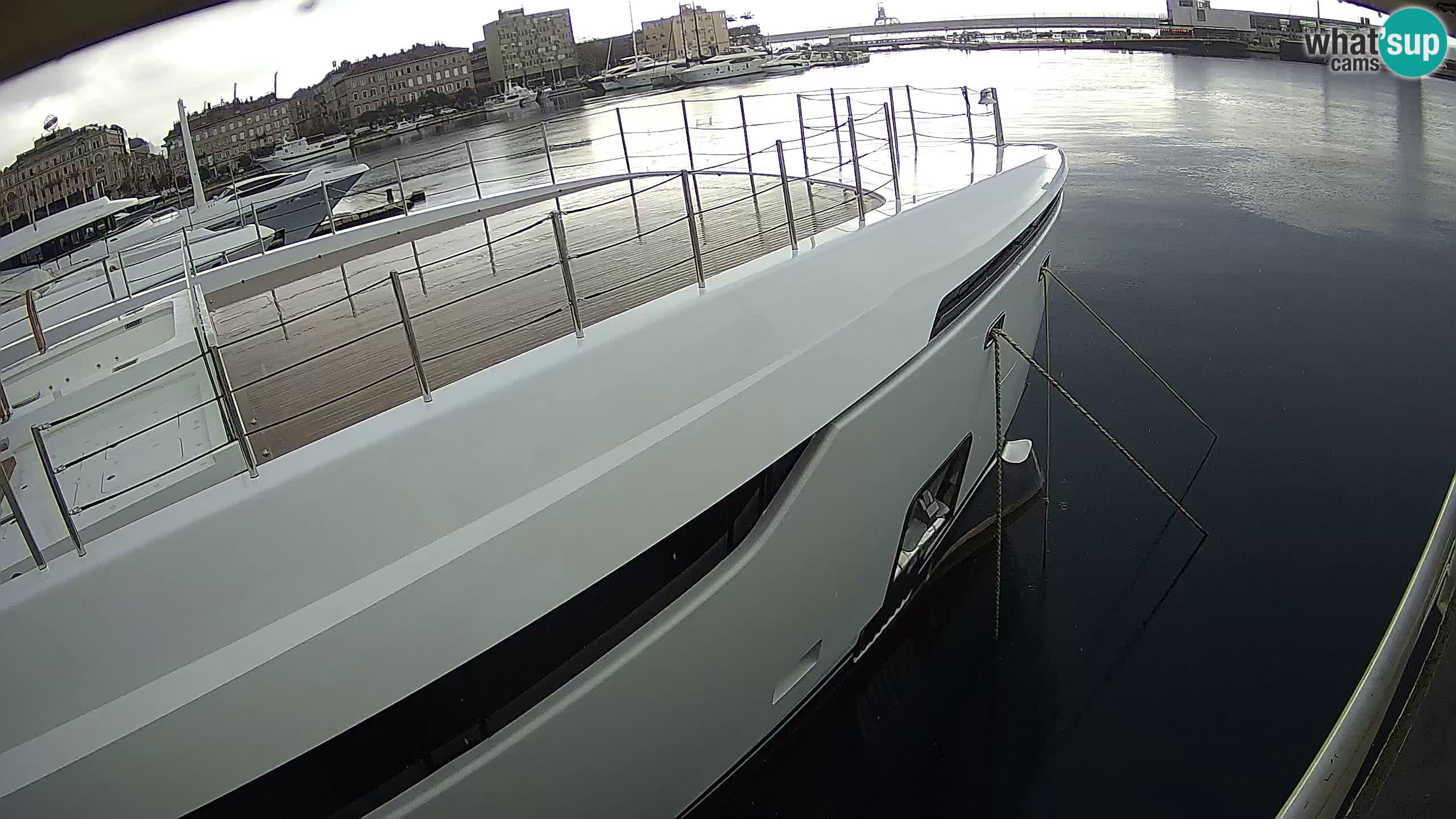 Botel Marina cámara web en vivo Rijeka