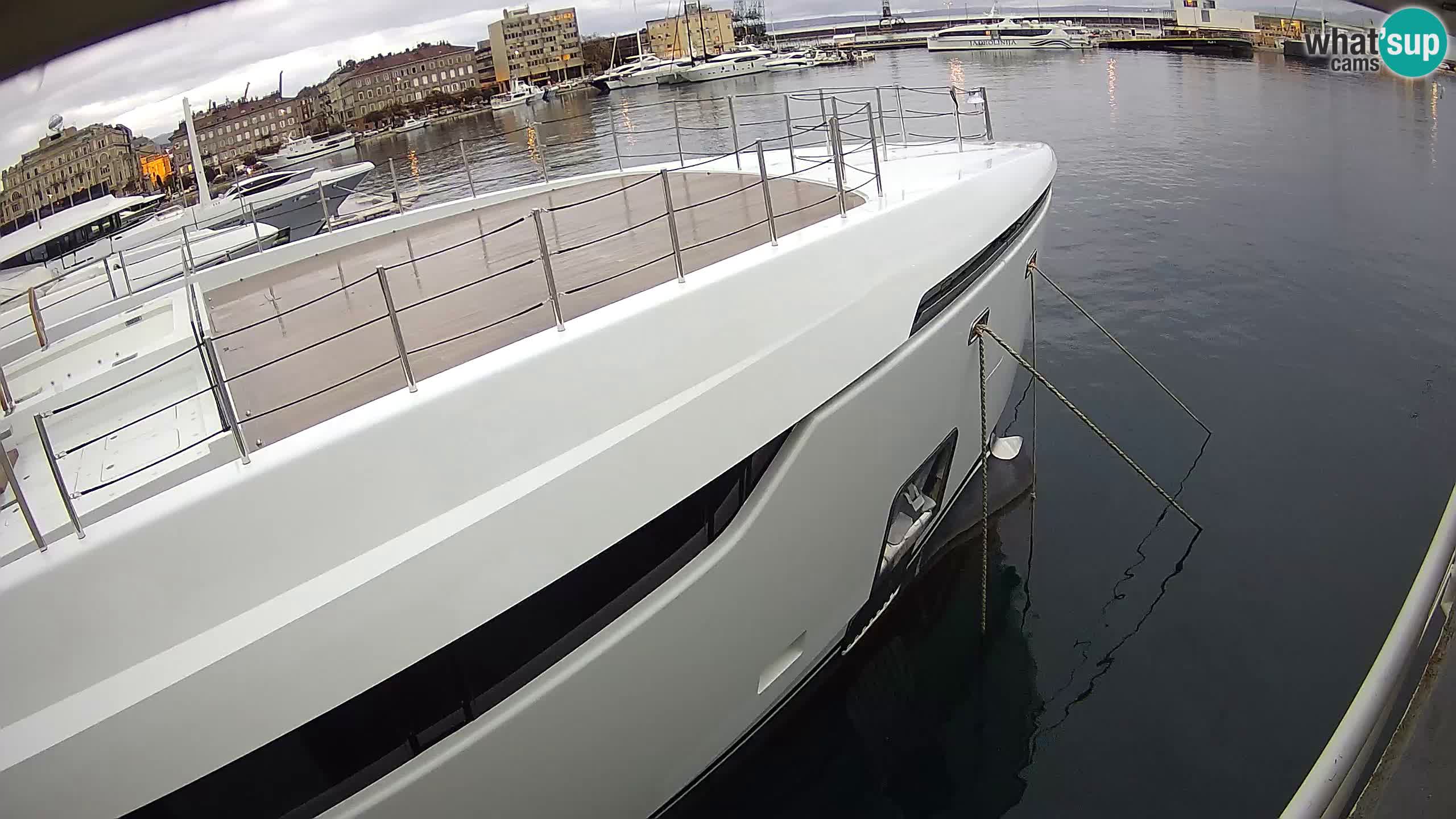 Rijeka – Botel Marina webcam en direct