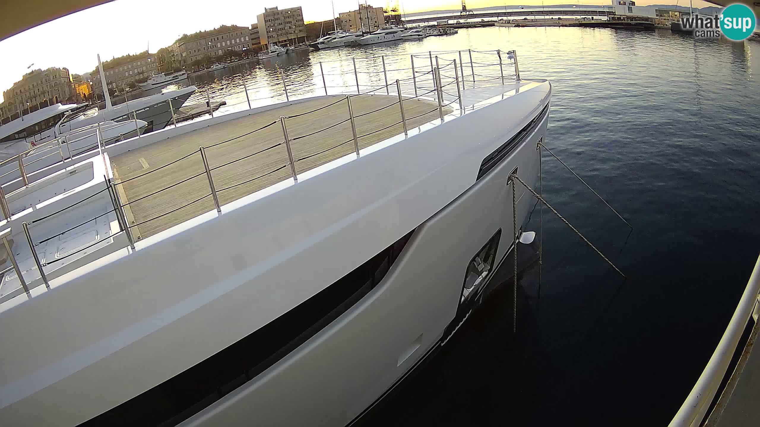 Rijeka – Botel Marina web kamera