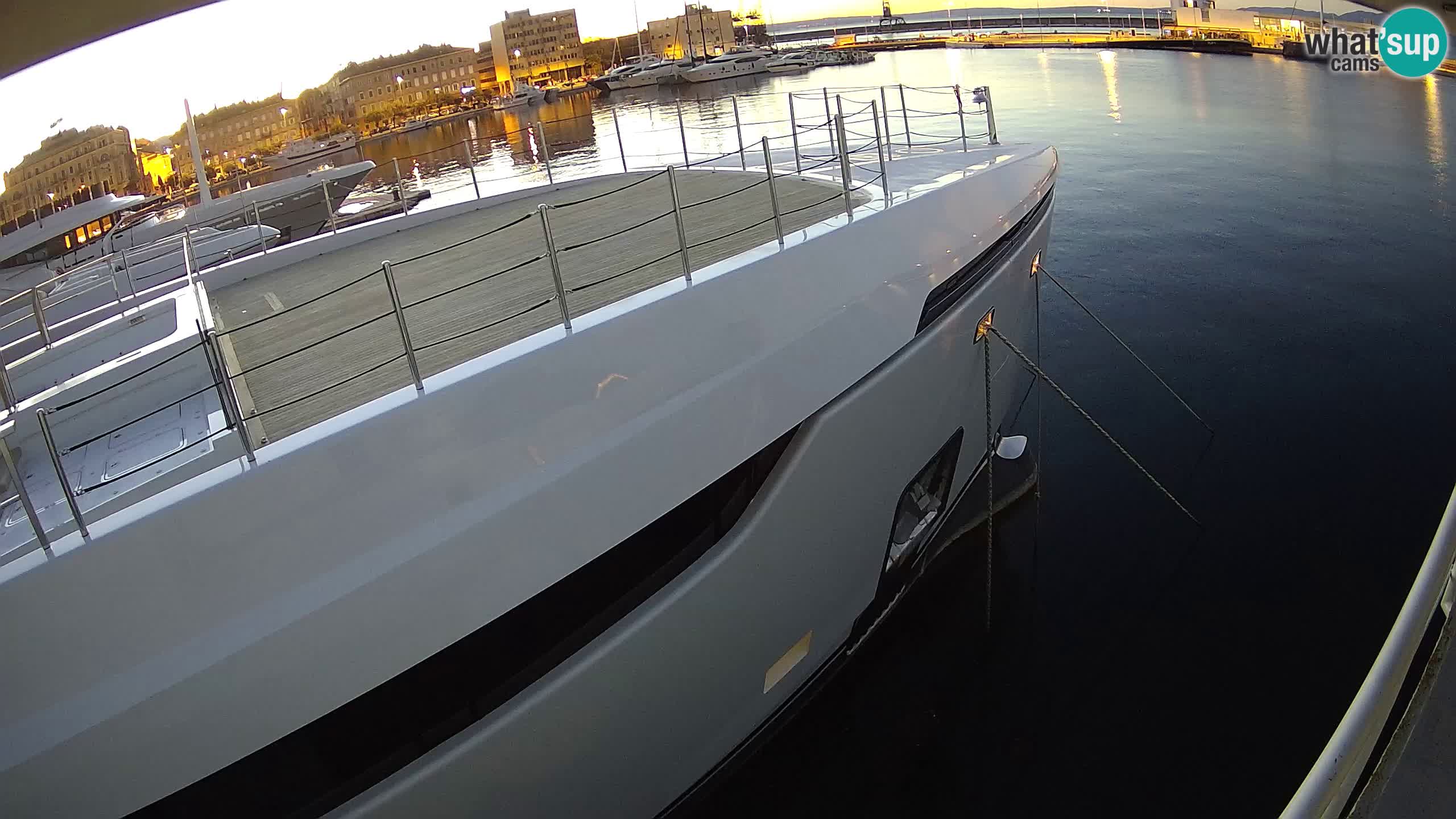 Rijeka – Botel Marina web kamera