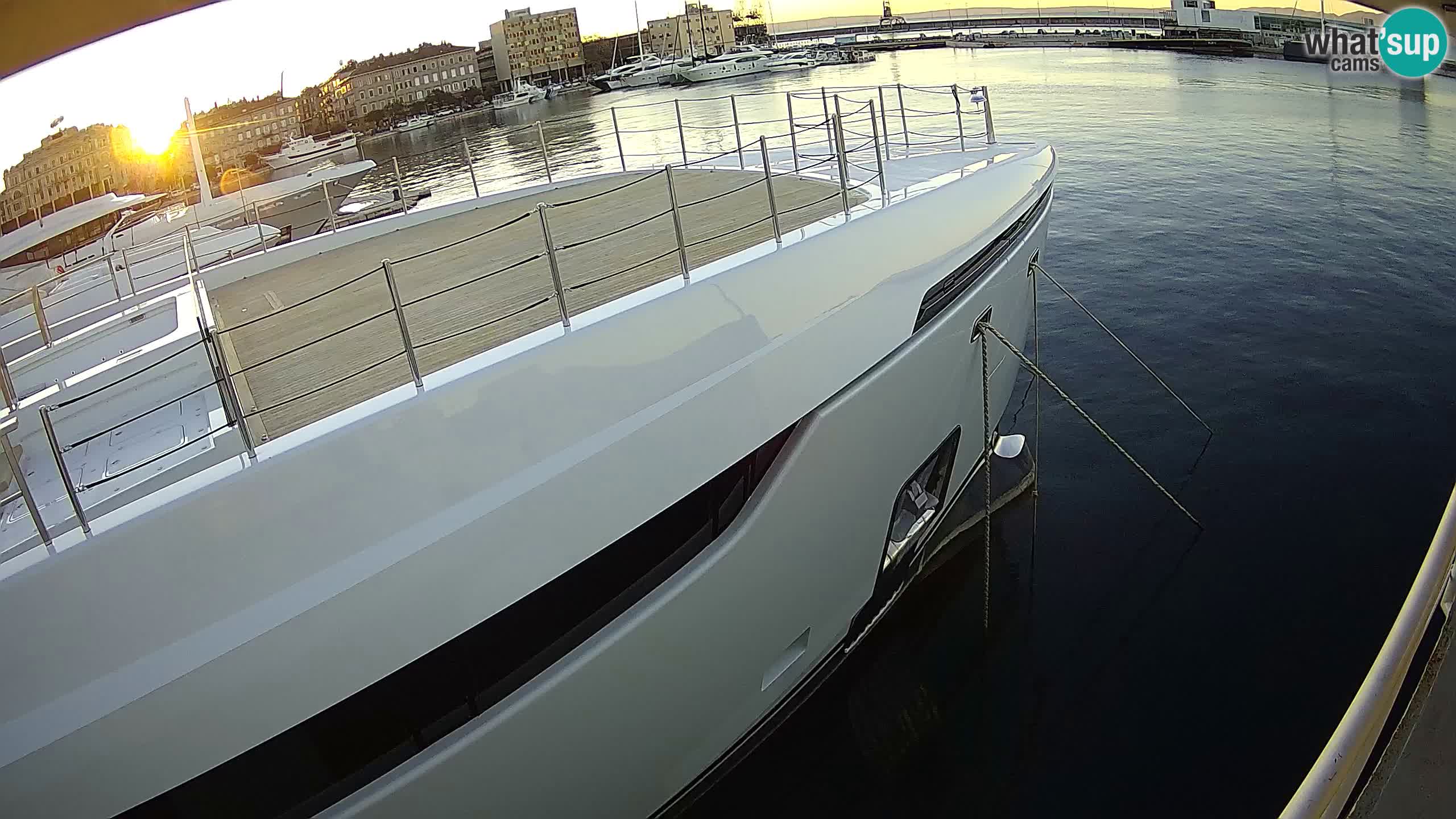 Rijeka – Botel Marina web kamera