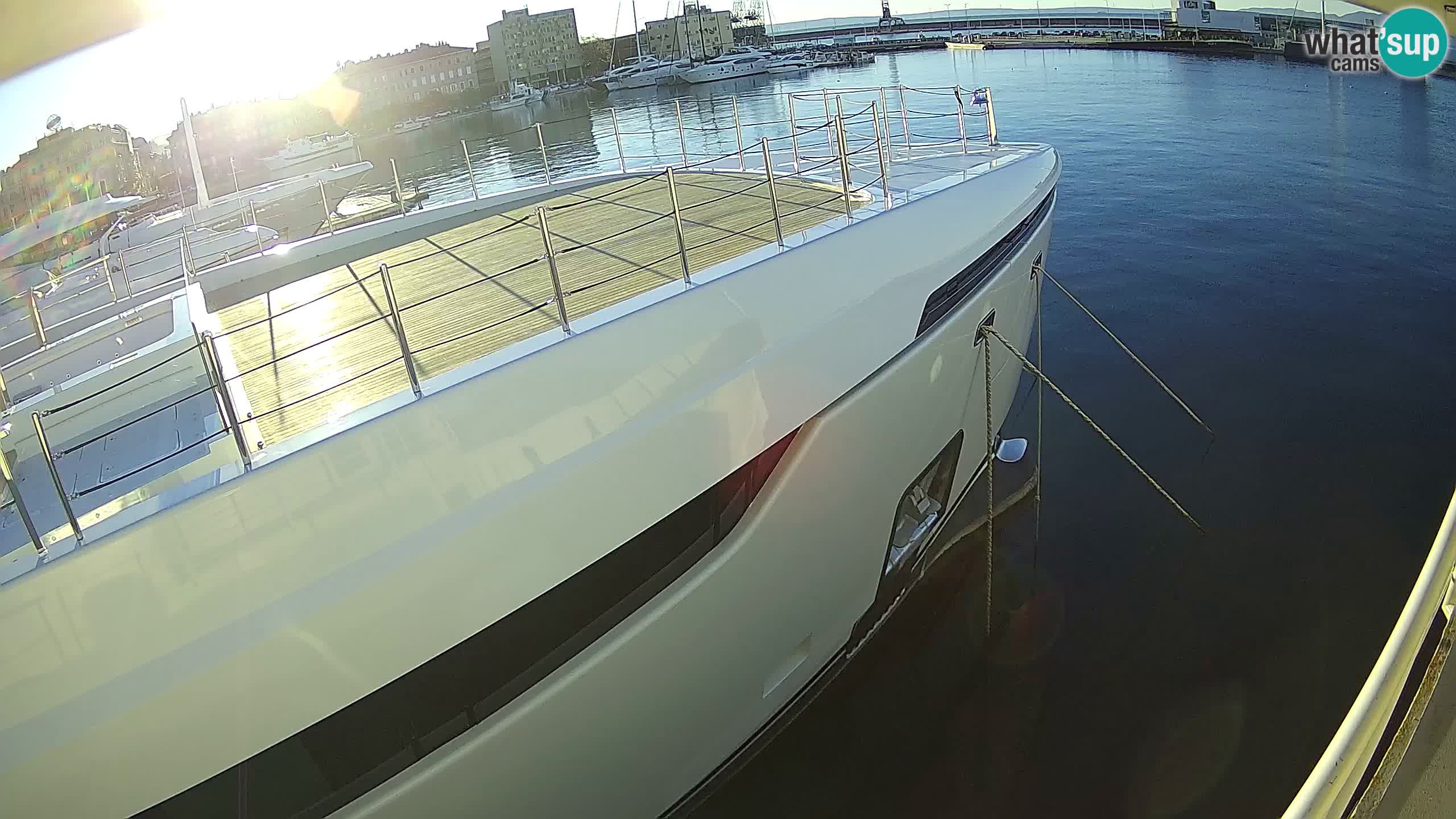 Rijeka – Botel Marina webcam en direct
