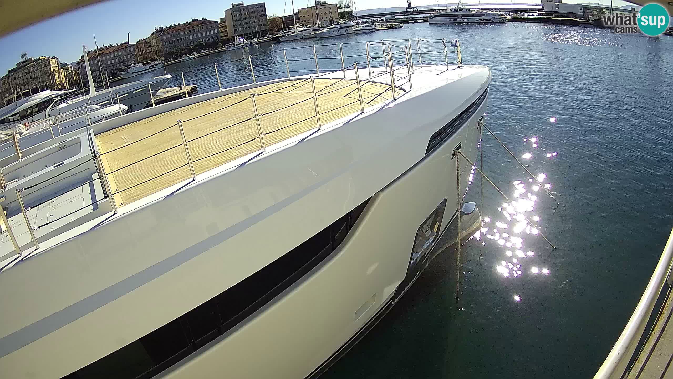 Botel Marina cámara web en vivo Rijeka