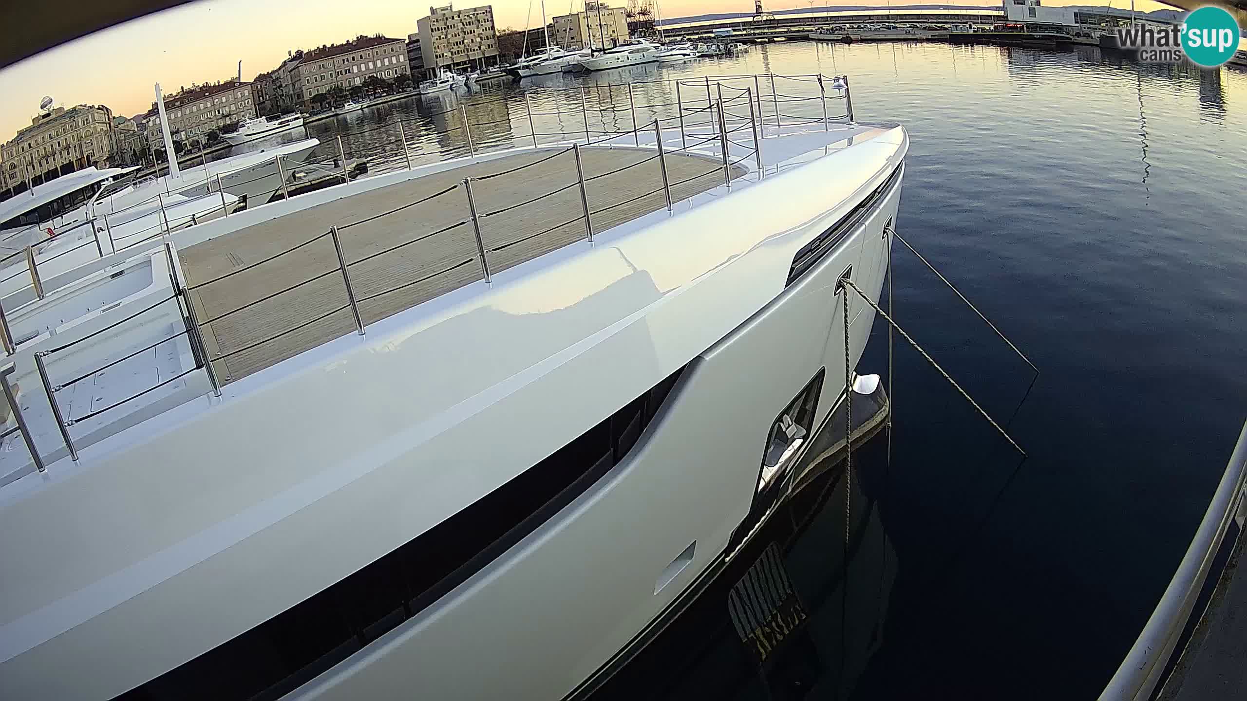Rijeka – Botel Marina webcam en direct