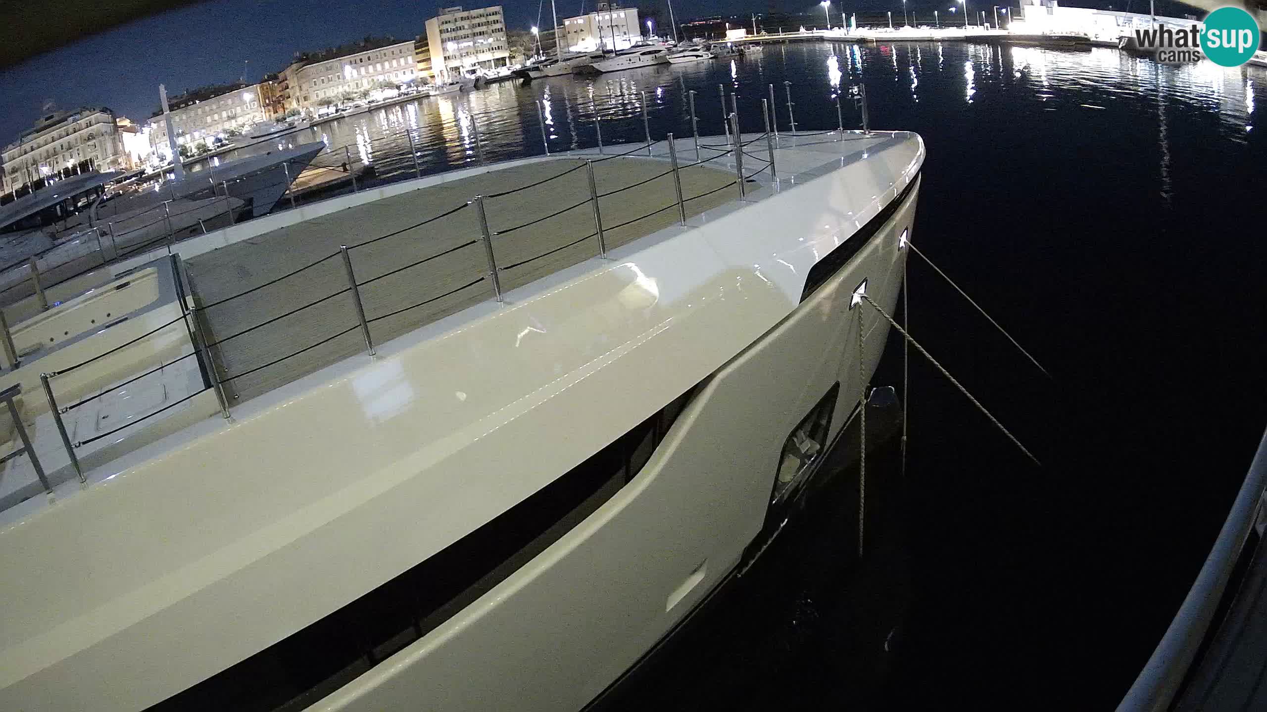 Botel Marina cámara web en vivo Rijeka