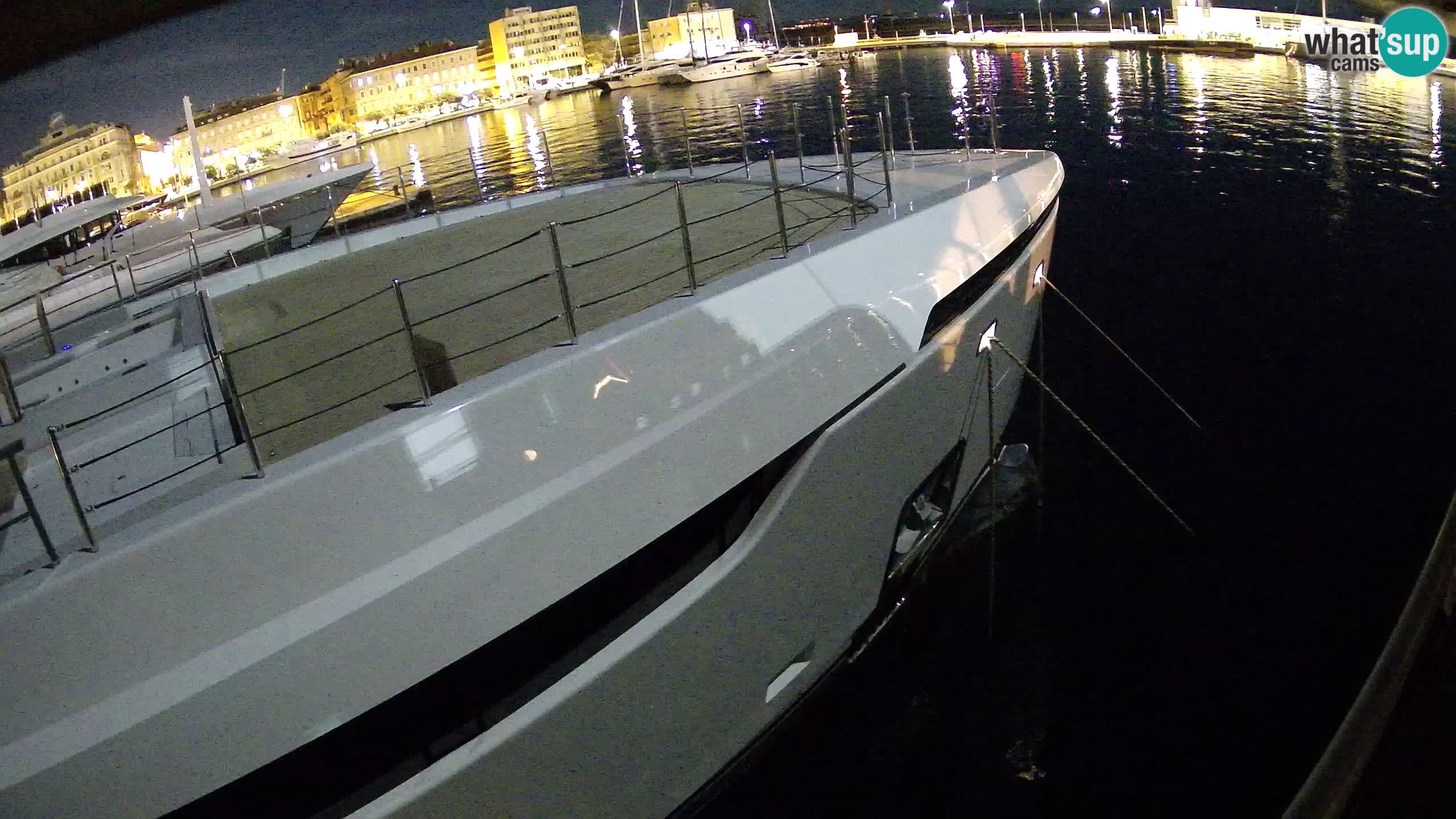 Botel Marina cámara web en vivo Rijeka