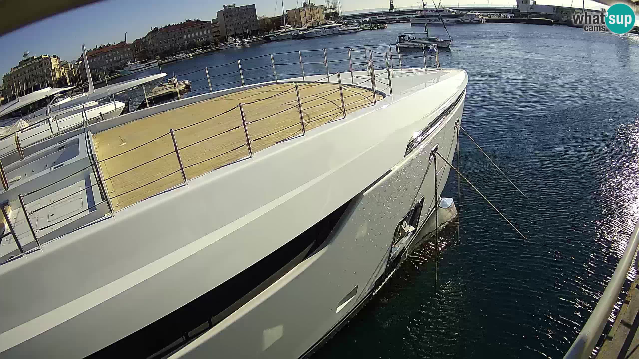 Botel Marina cámara web en vivo Rijeka