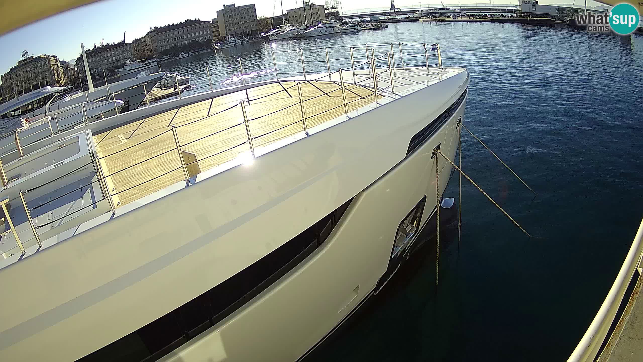 Rijeka – Botel Marina web kamera