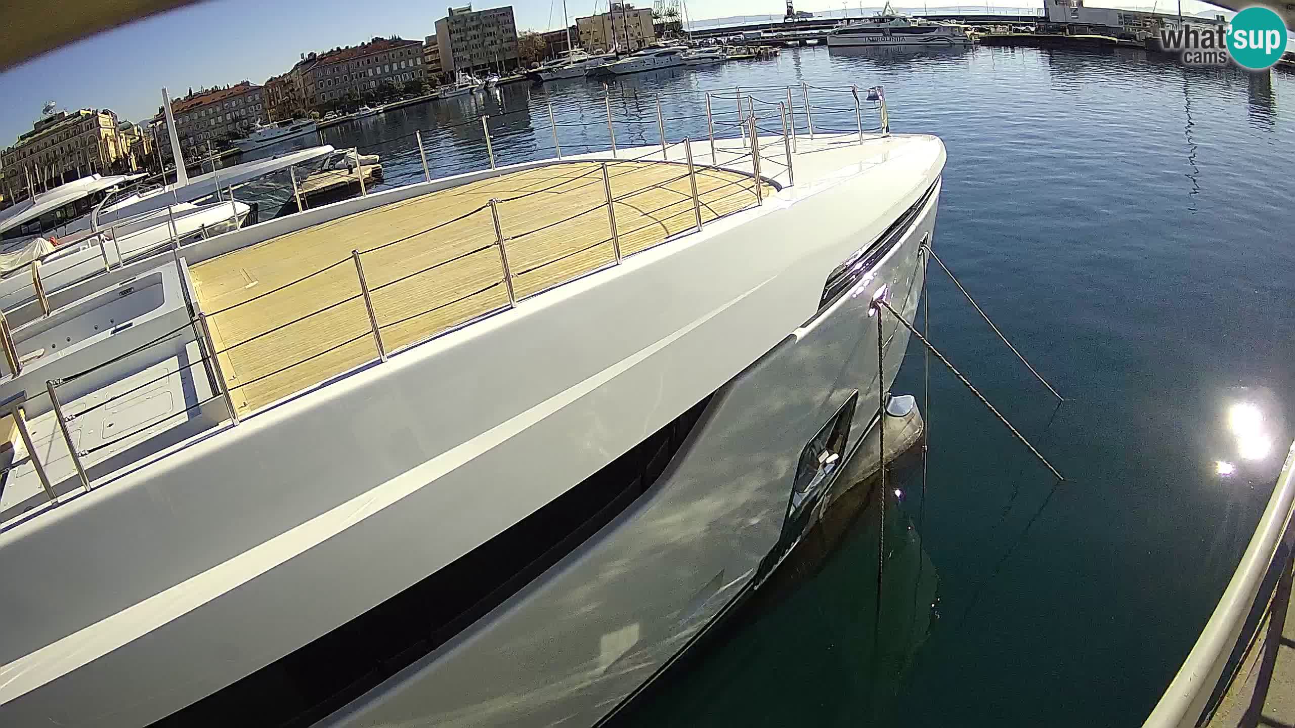 Botel Marina cámara web en vivo Rijeka