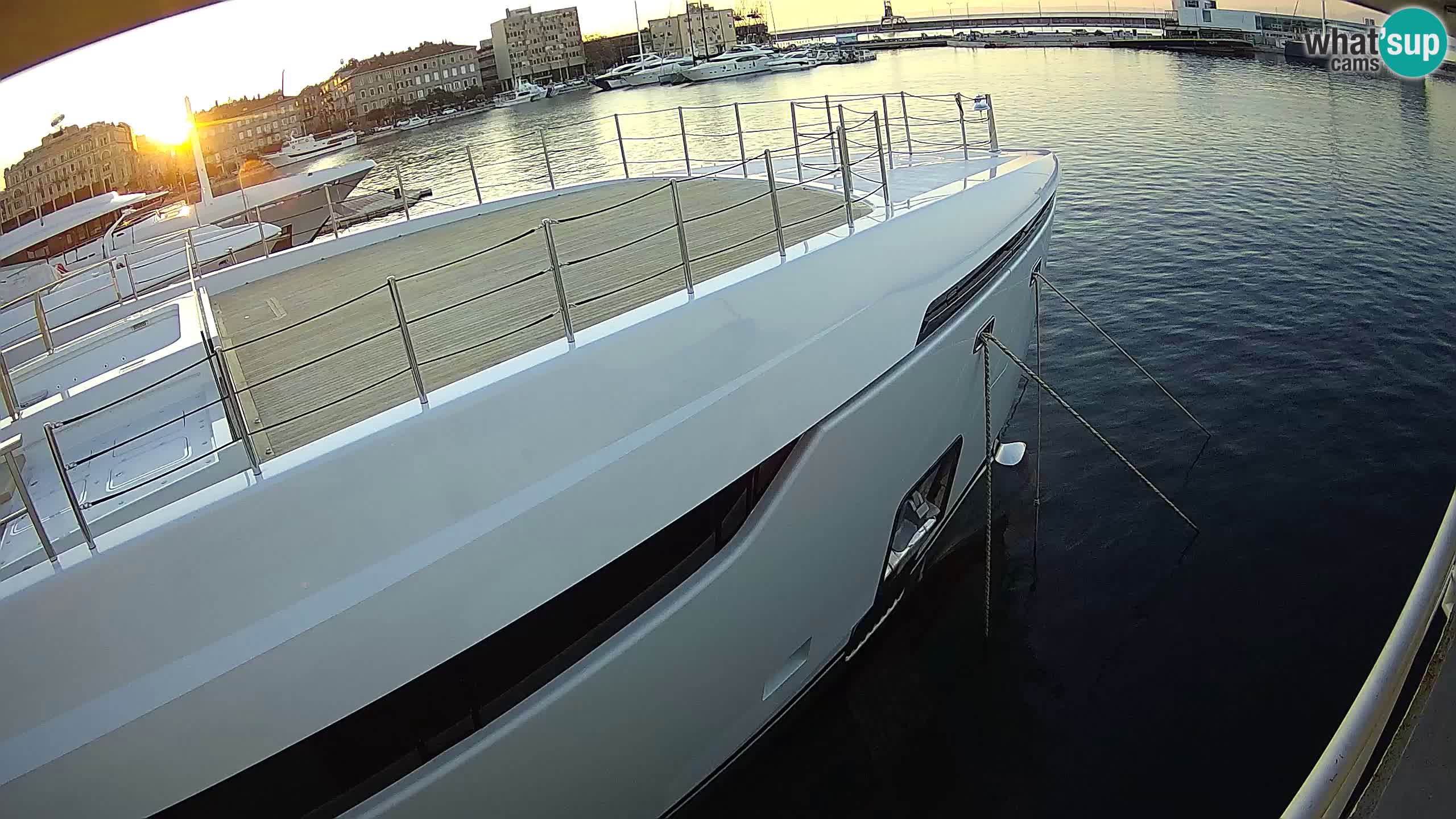 Rijeka – Botel Marina webcam en direct