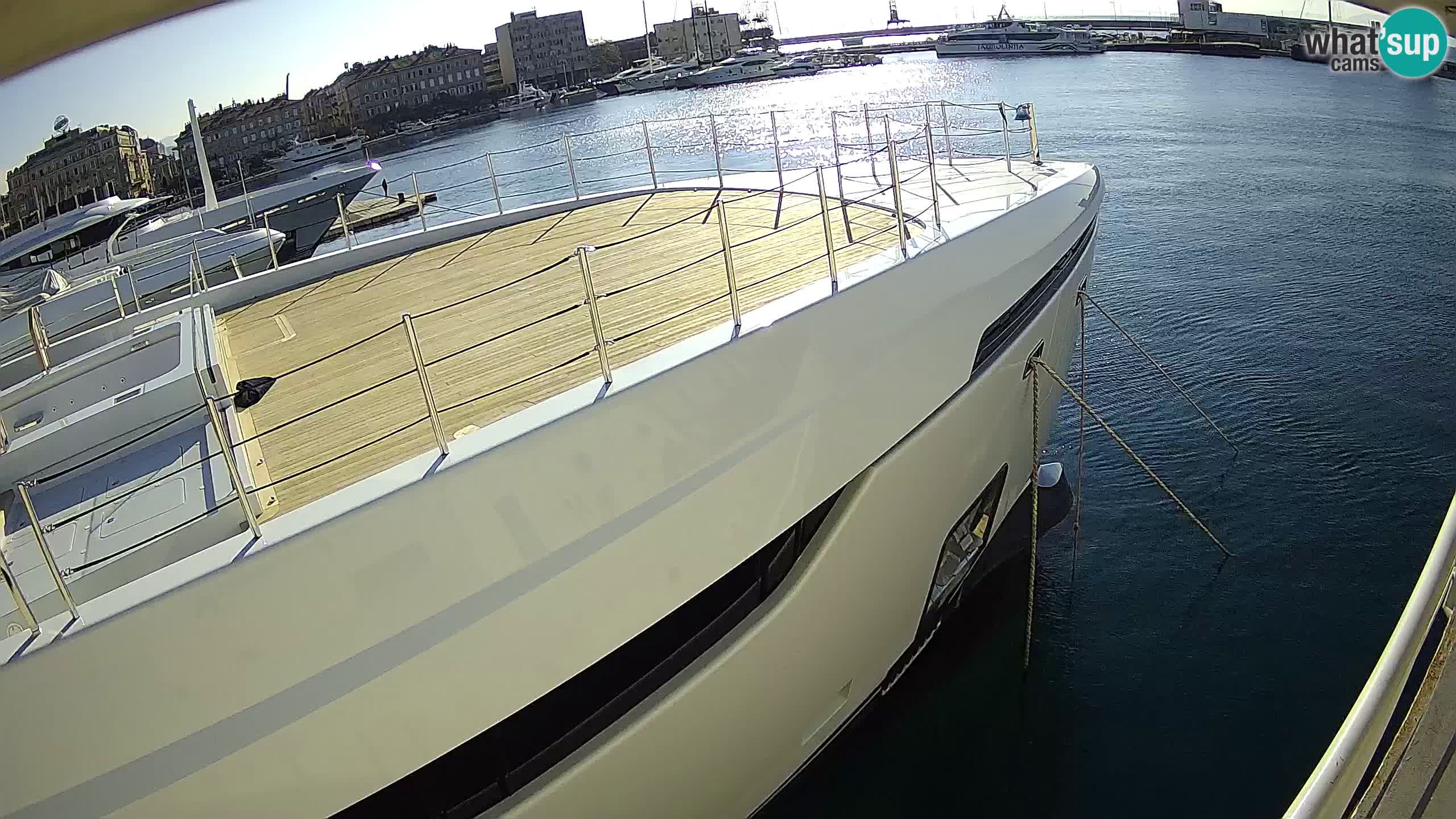 Botel Marina cámara web en vivo Rijeka