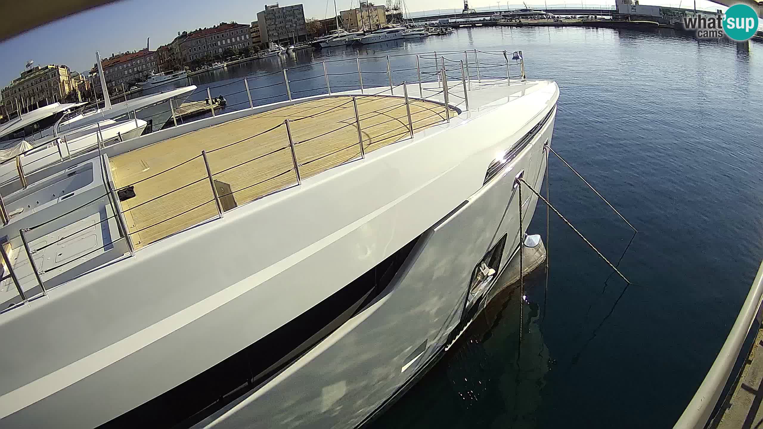 Botel Marina cámara web en vivo Rijeka