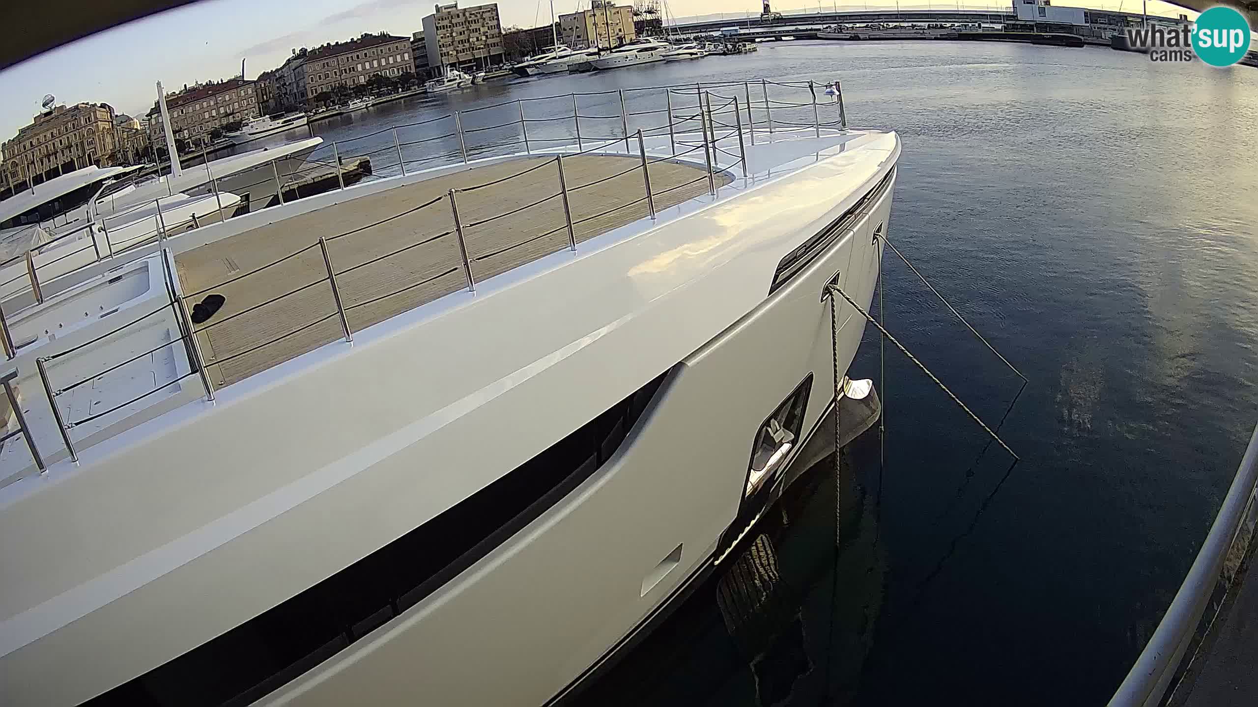 Rijeka – Botel Marina webcam en direct