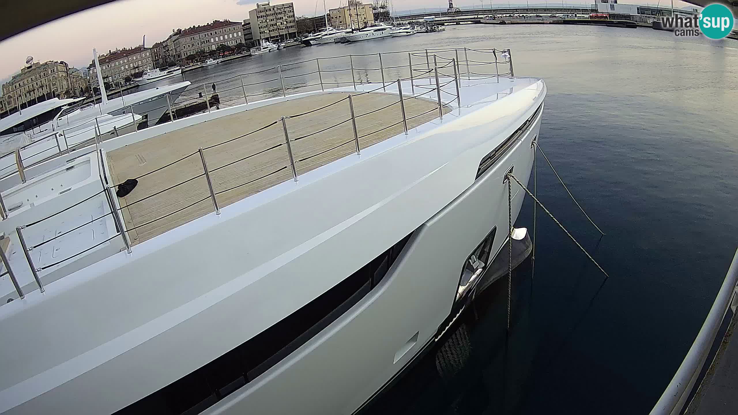 Rijeka – Botel Marina webcam en direct
