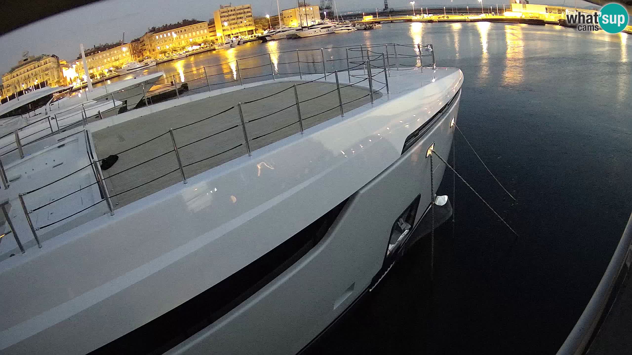 Rijeka – Botel Marina webcam en direct