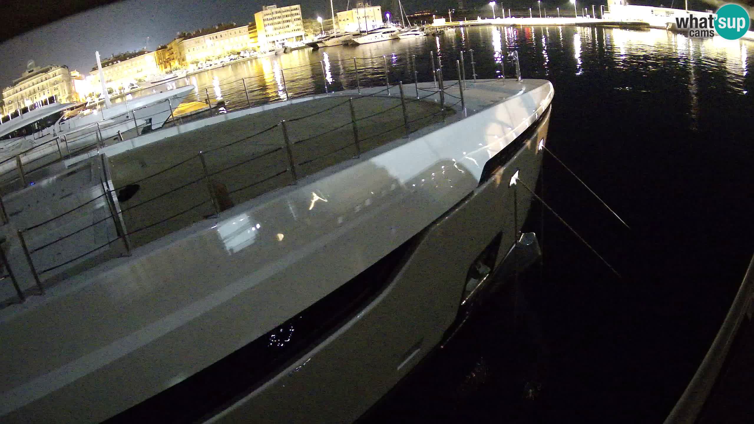 Botel Marina cámara web en vivo Rijeka