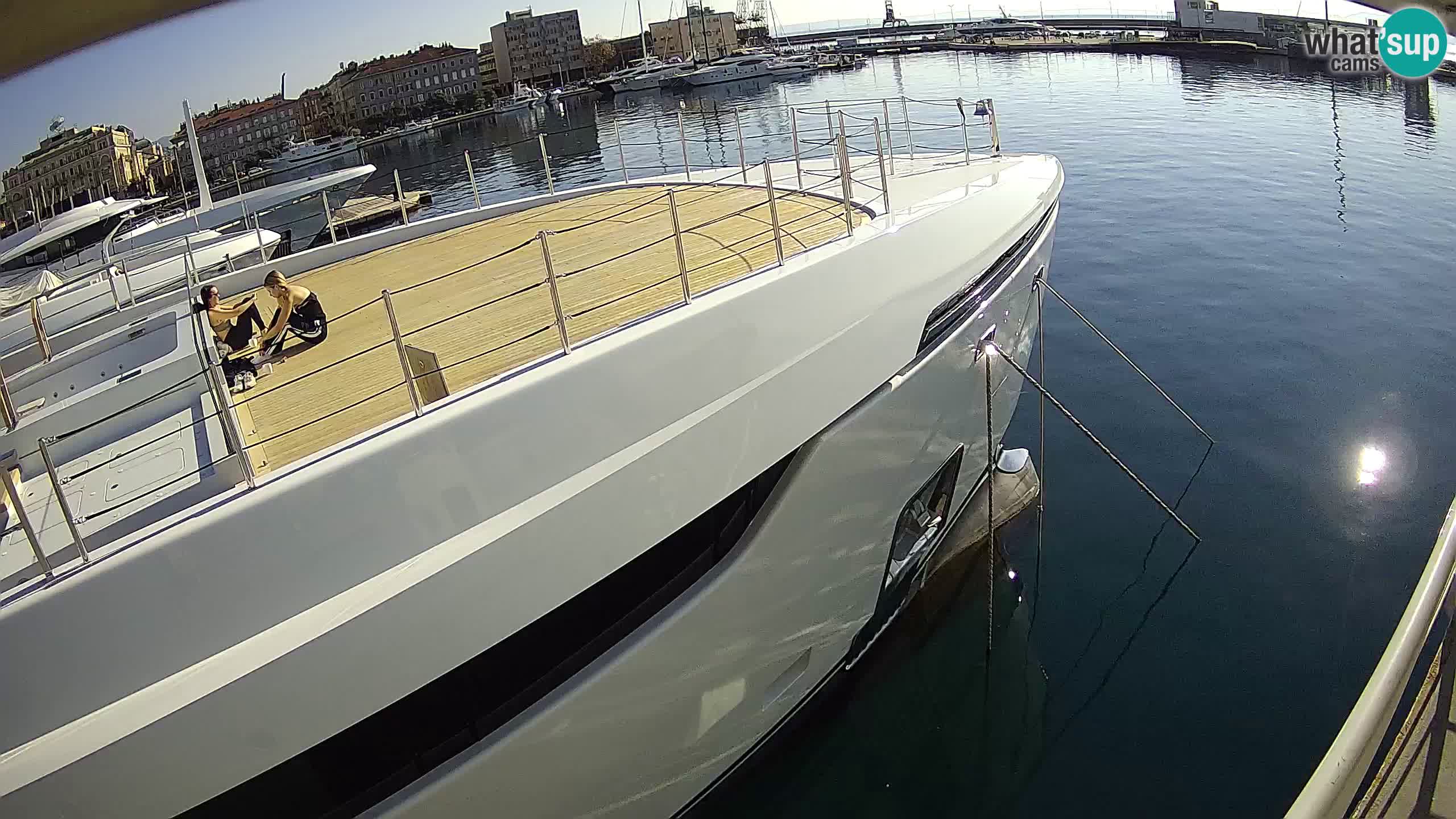 Botel Marina cámara web en vivo Rijeka