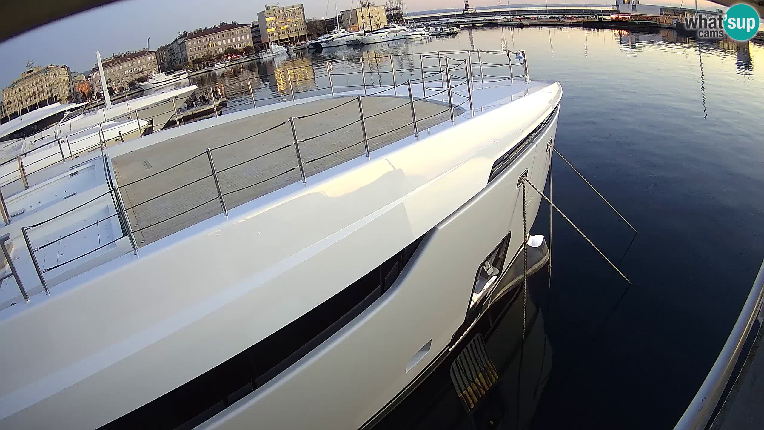 Rijeka – Botel Marina webcam en direct