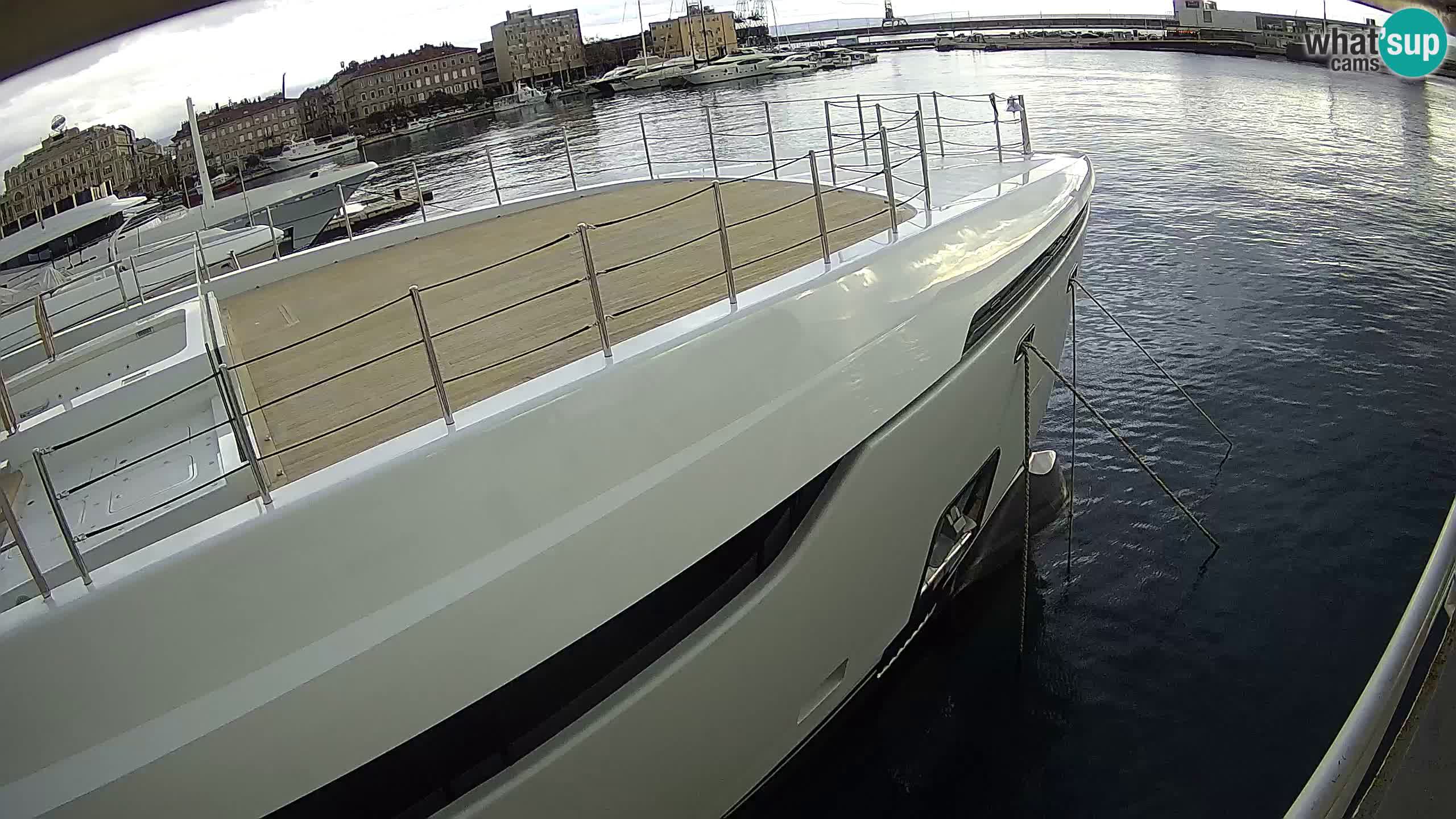 Botel Marina cámara web en vivo Rijeka