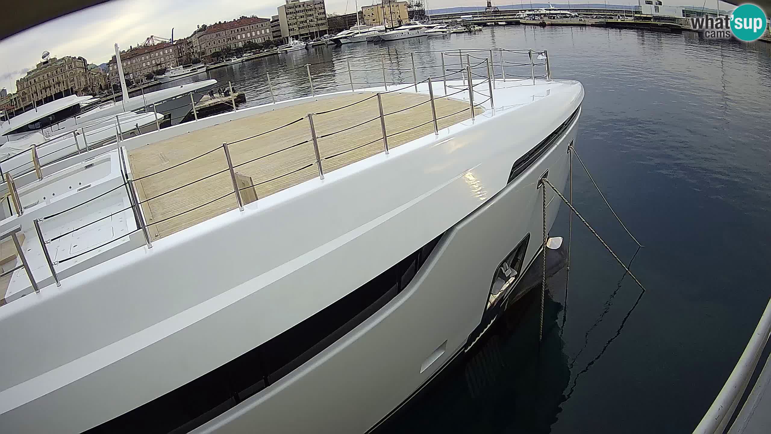 Rijeka – Botel Marina web kamera