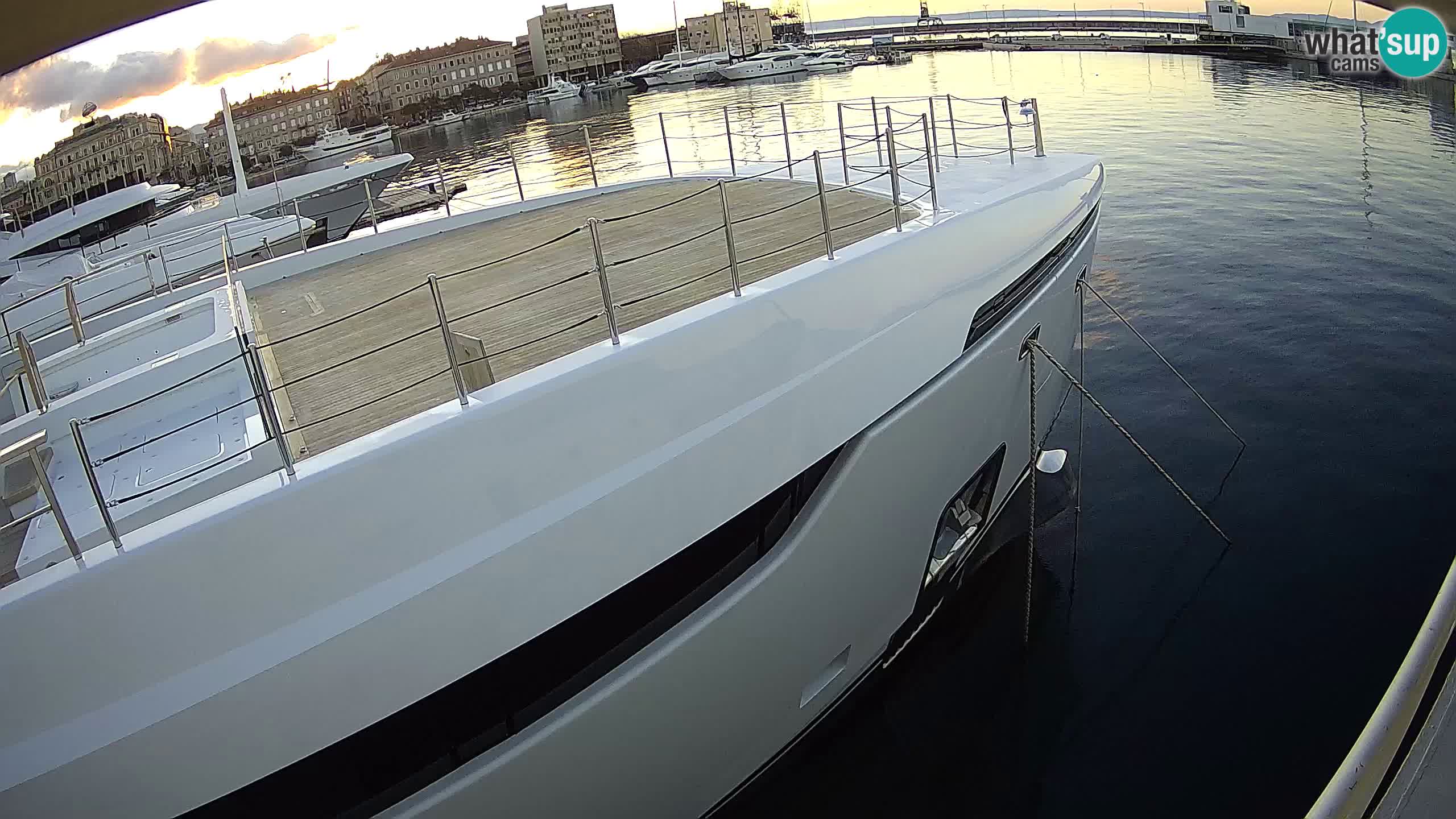 Rijeka – Botel Marina web kamera