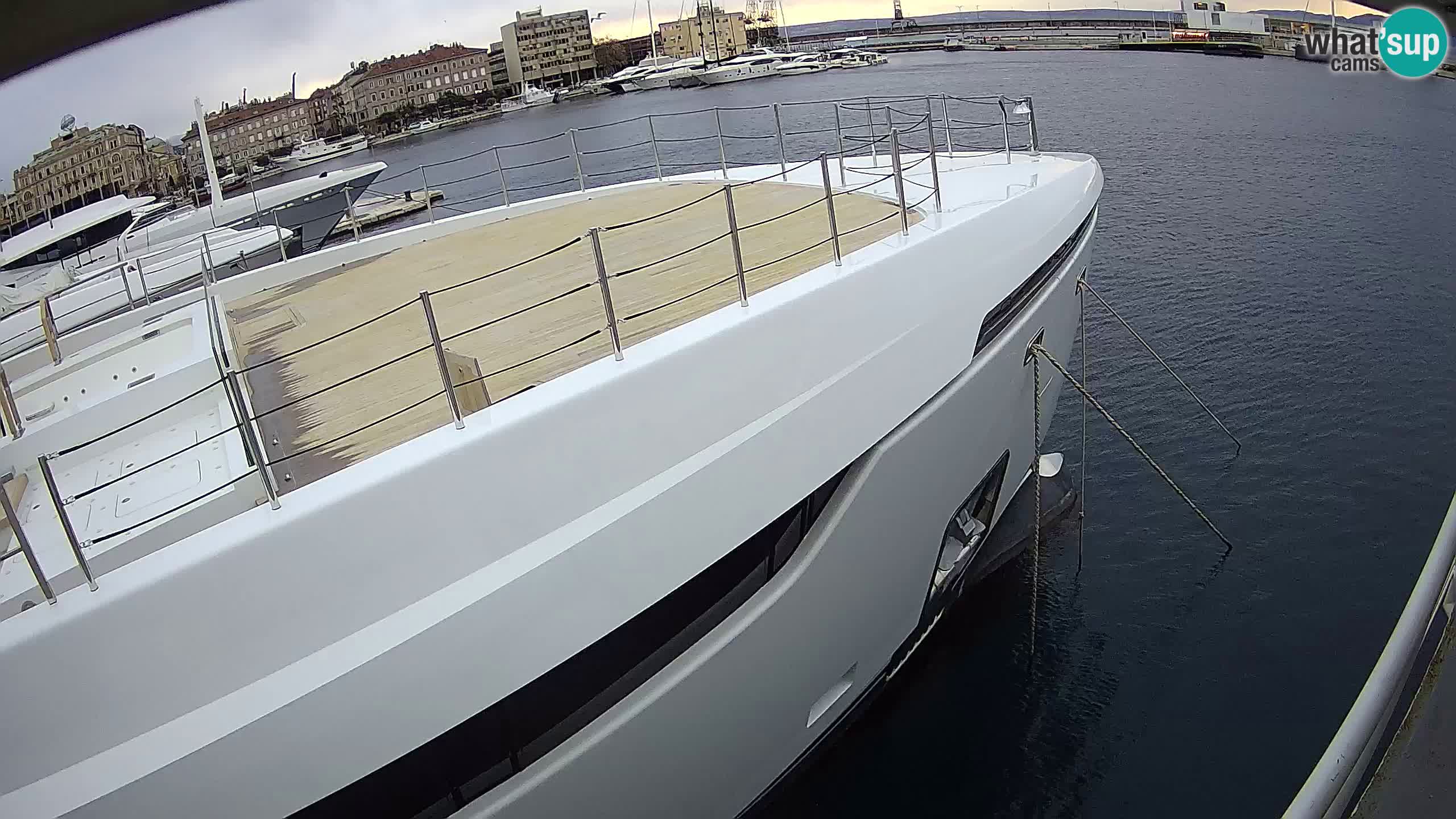 Rijeka – Botel Marina web kamera