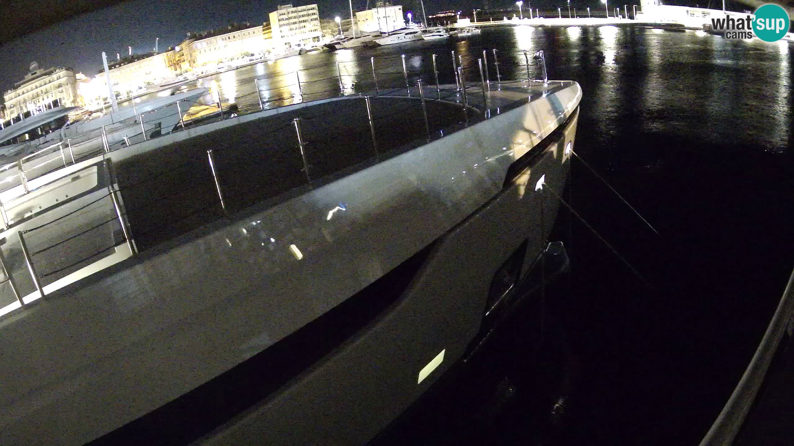 Botel Marina cámara web en vivo Rijeka