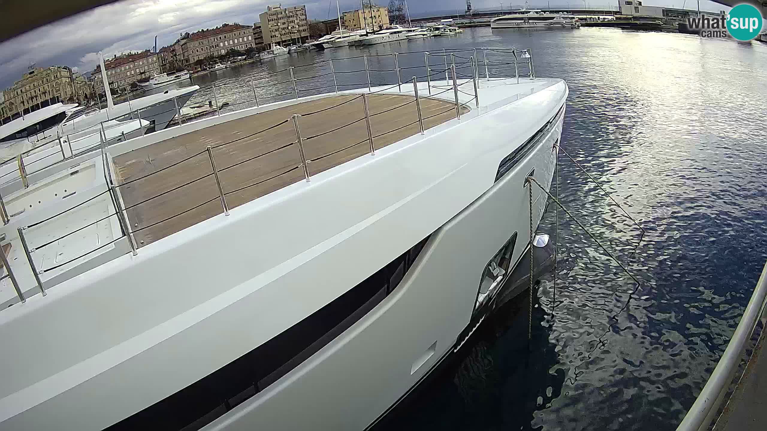 Rijeka – Botel Marina web kamera