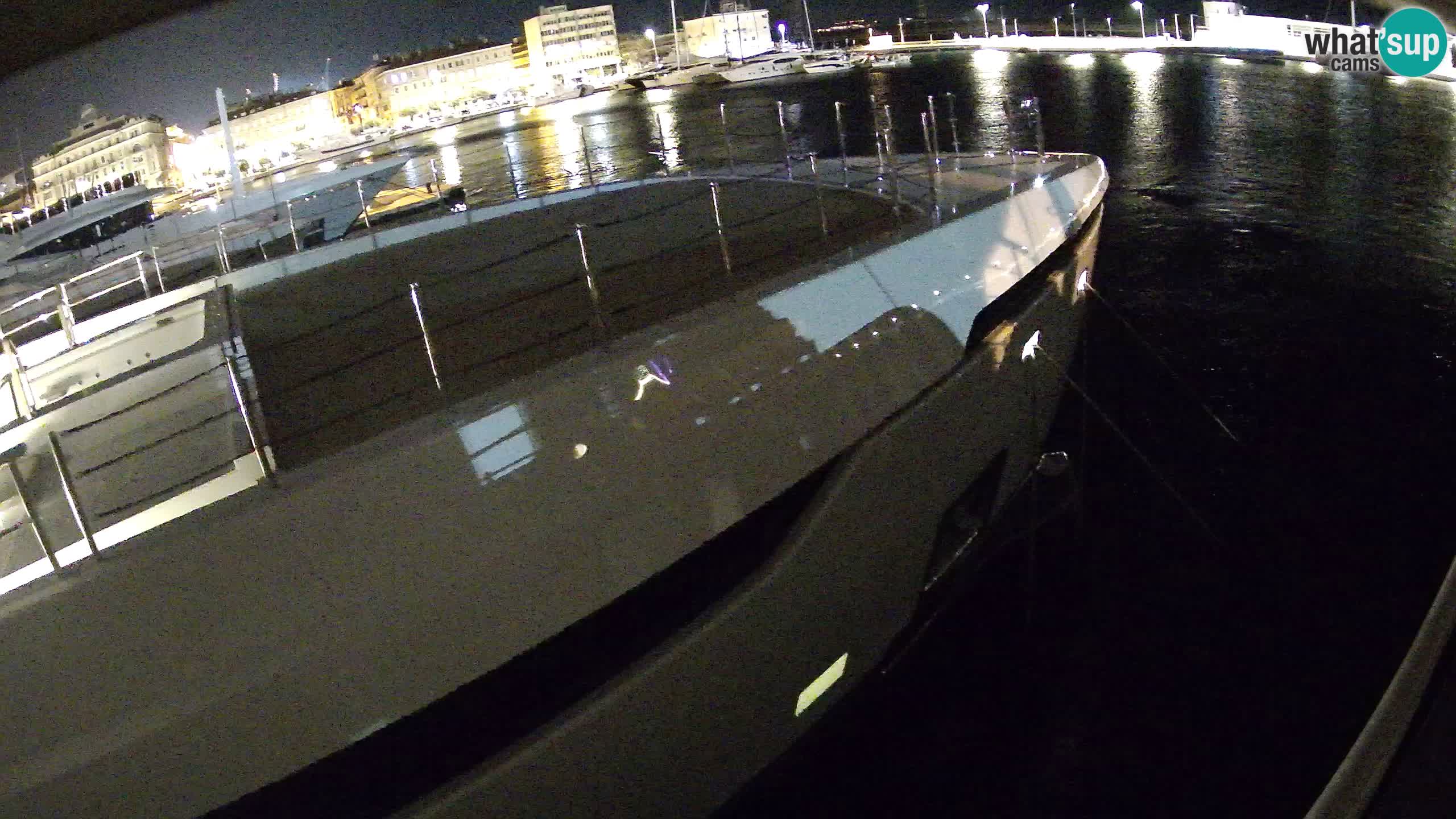 Botel Marina cámara web en vivo Rijeka