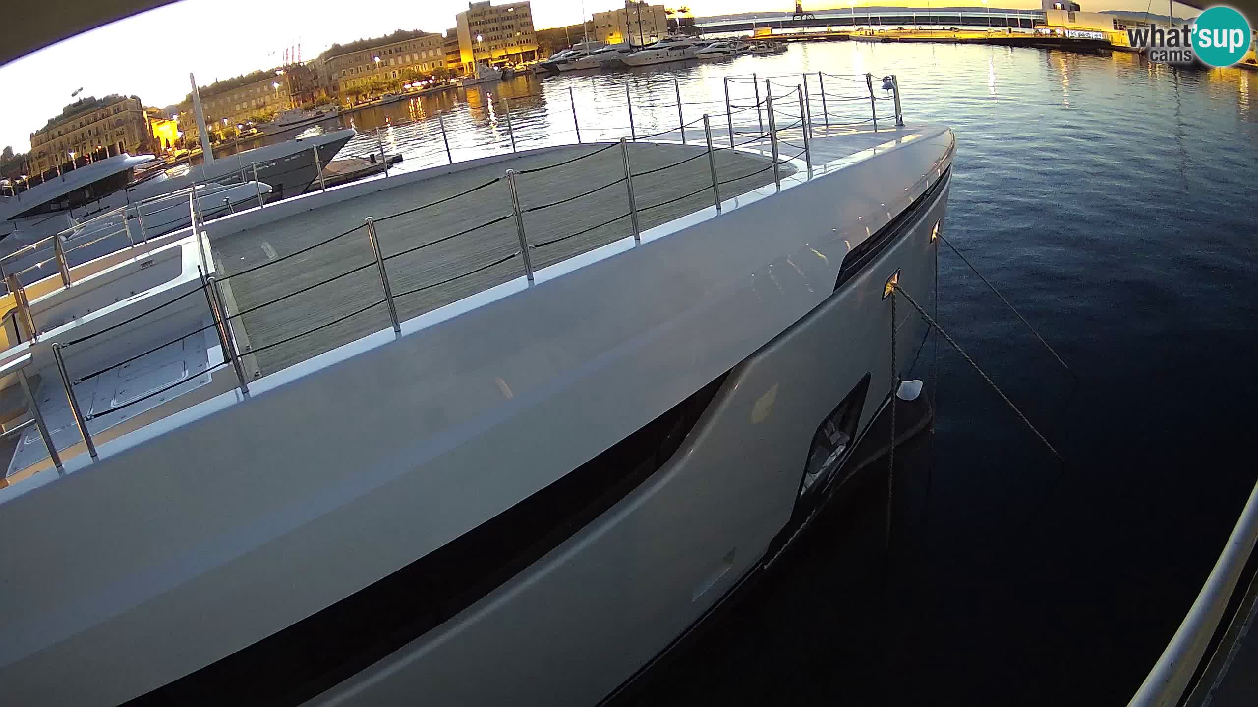 Rijeka – Botel Marina web kamera