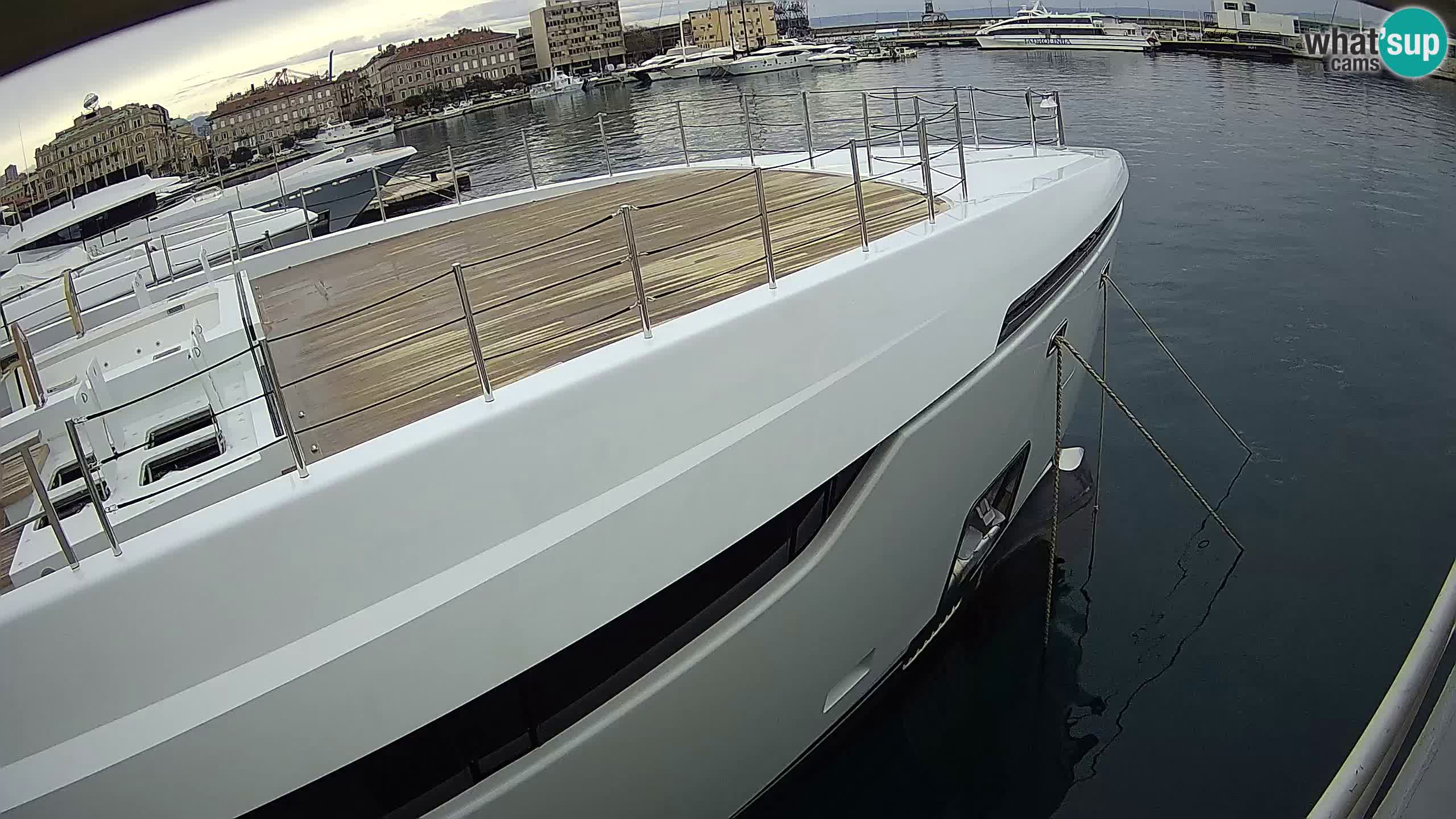 Rijeka – Botel Marina webcam en direct