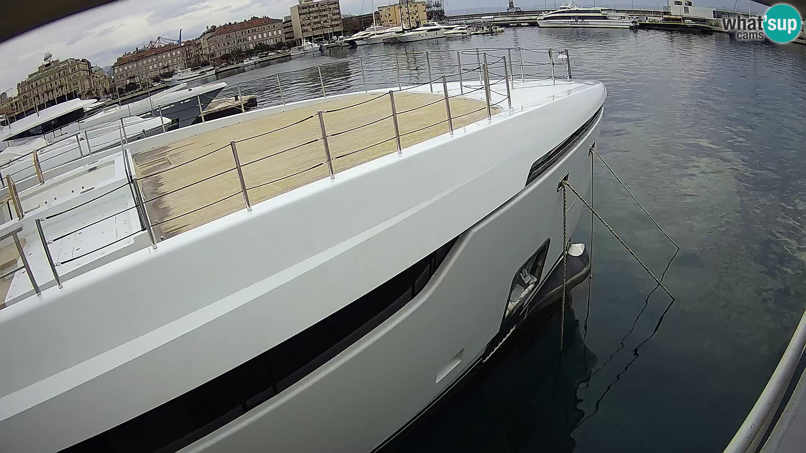 Rijeka – Botel Marina web kamera