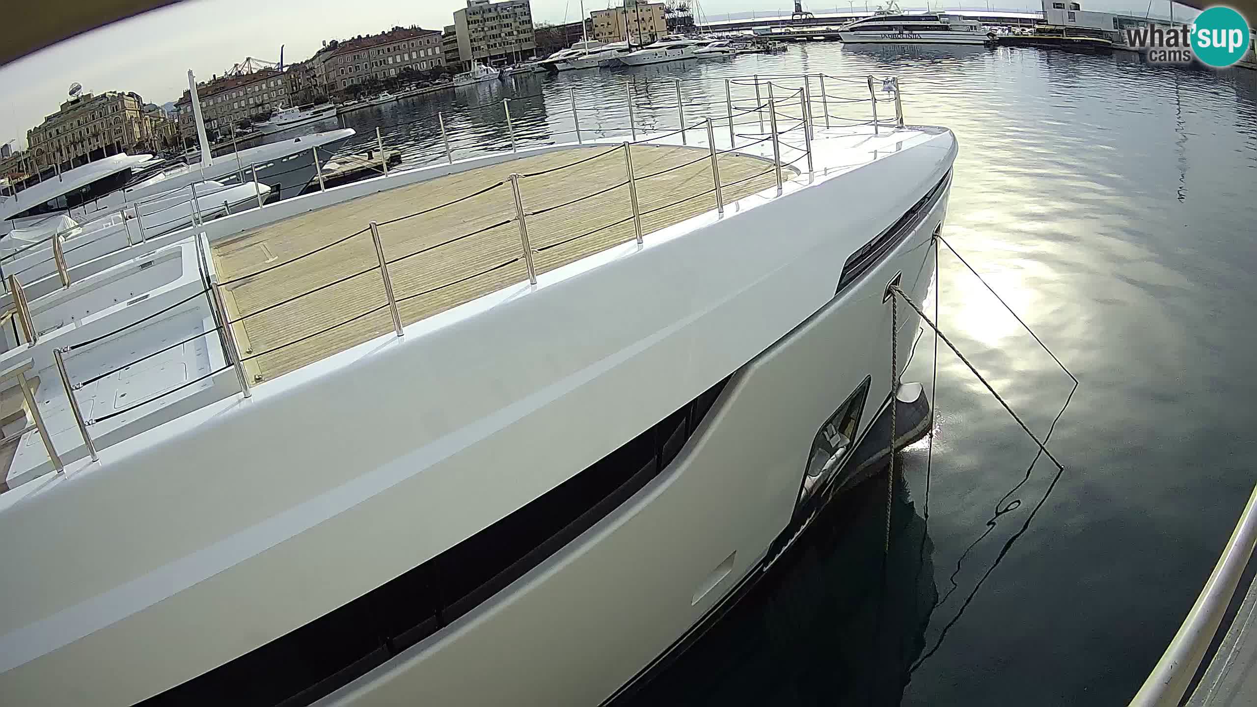 Rijeka – Botel Marina webcam en direct