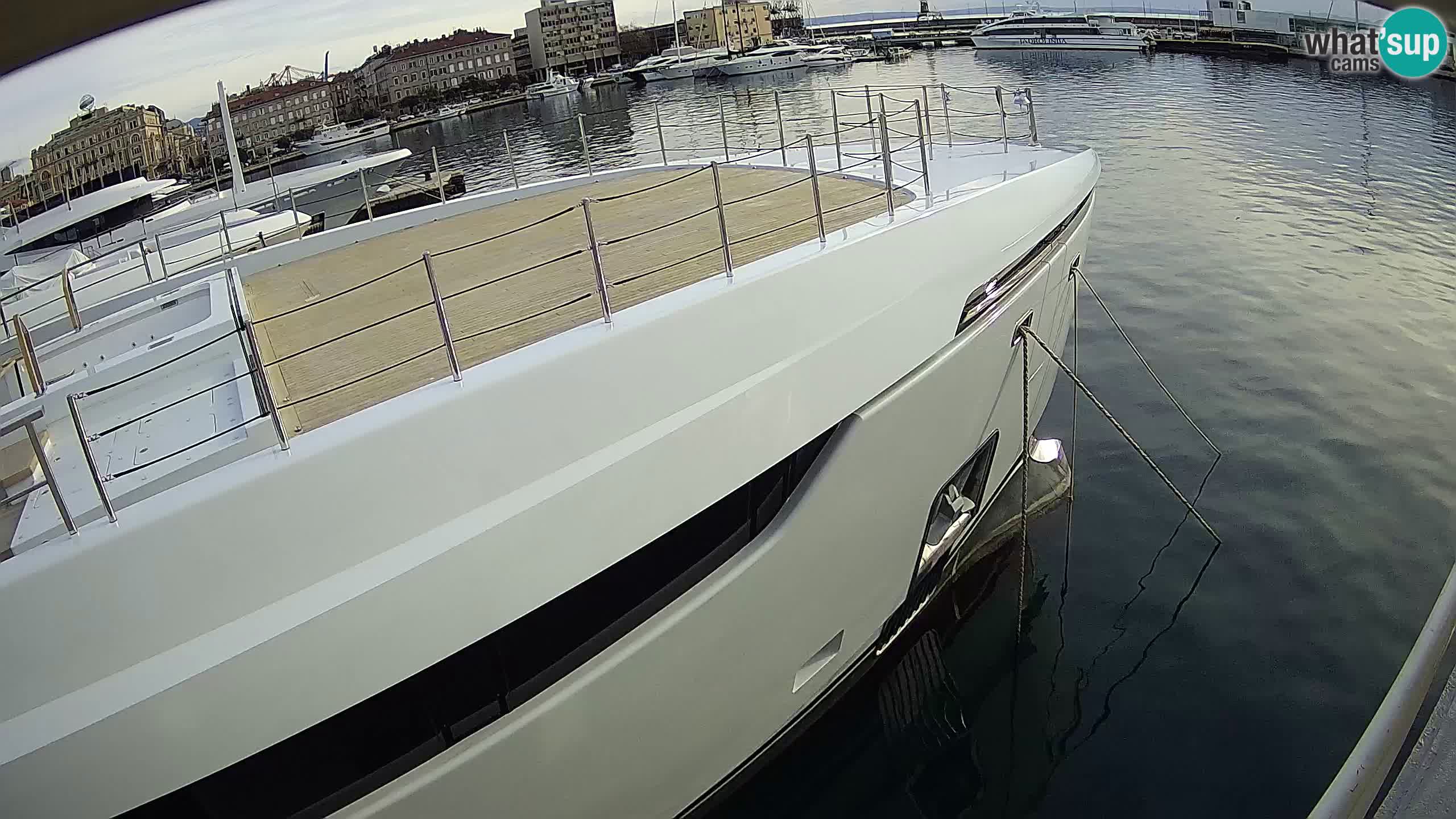 Rijeka – Botel Marina web kamera