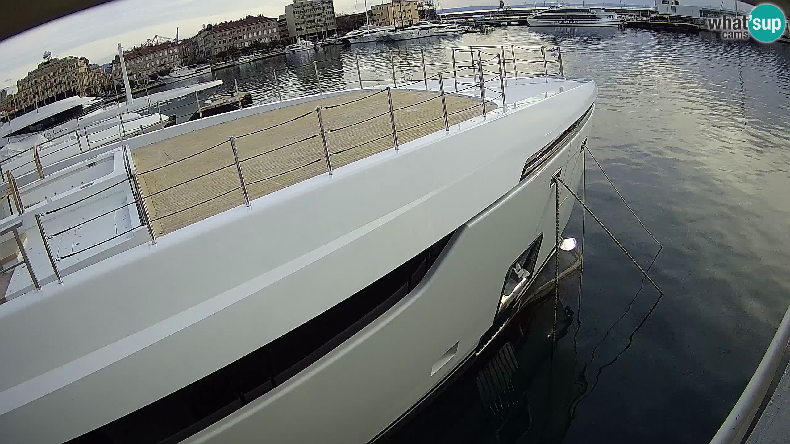 Rijeka – Botel Marina webcam en direct