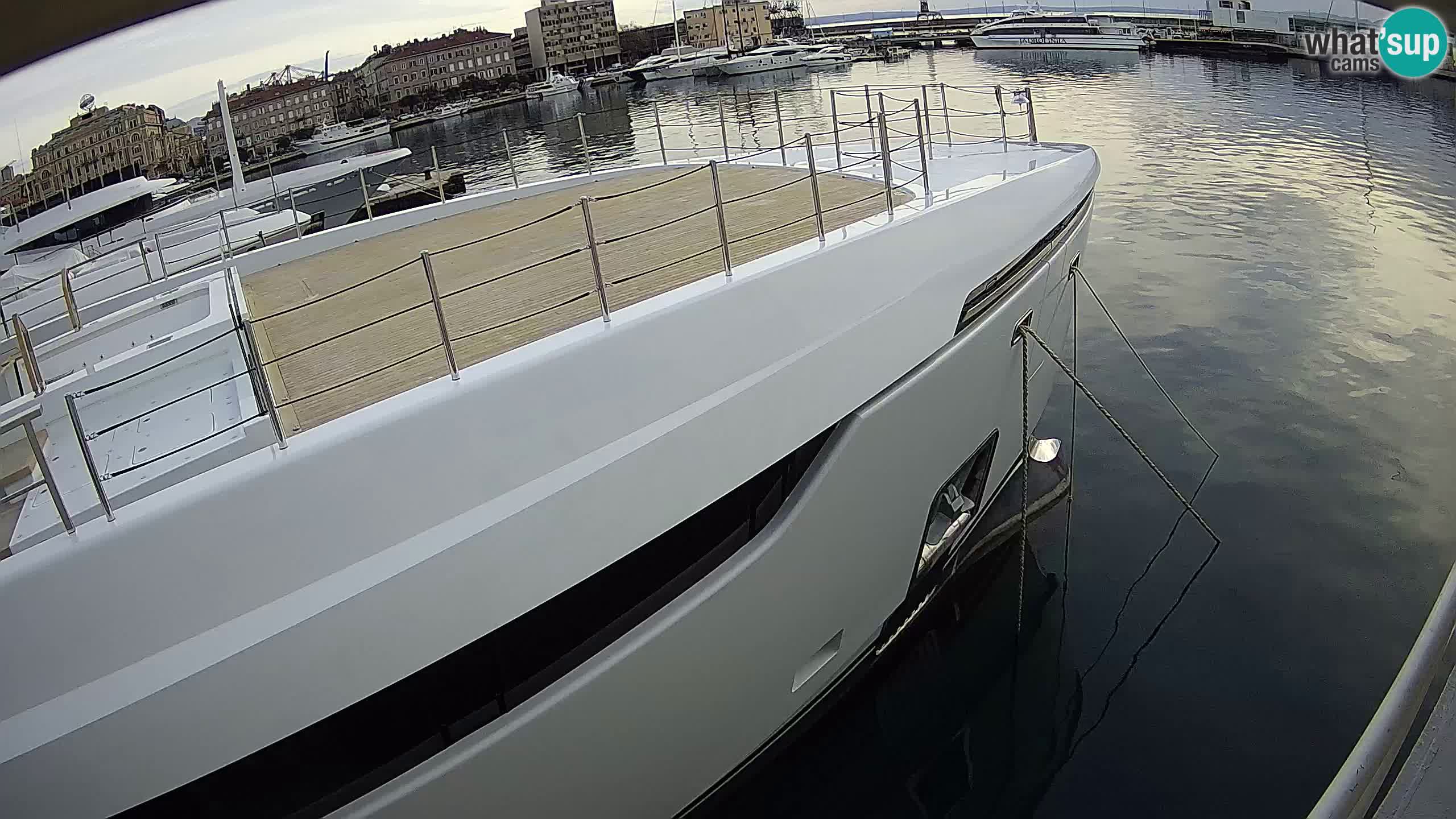 Rijeka – Botel Marina webcam en direct