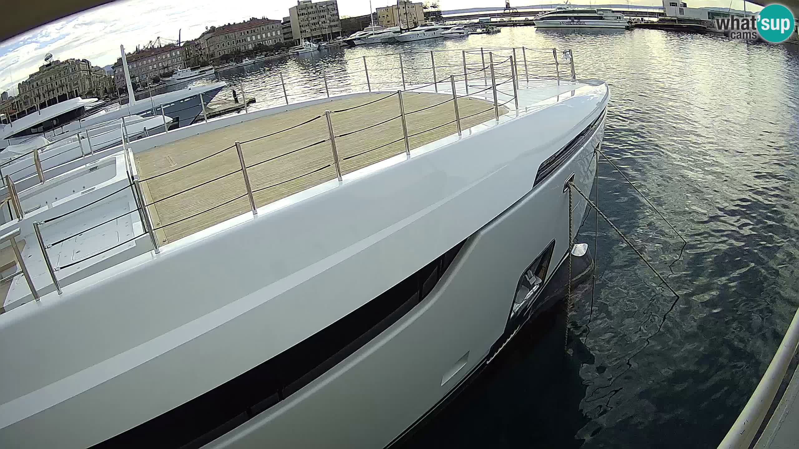Botel Marina cámara web en vivo Rijeka