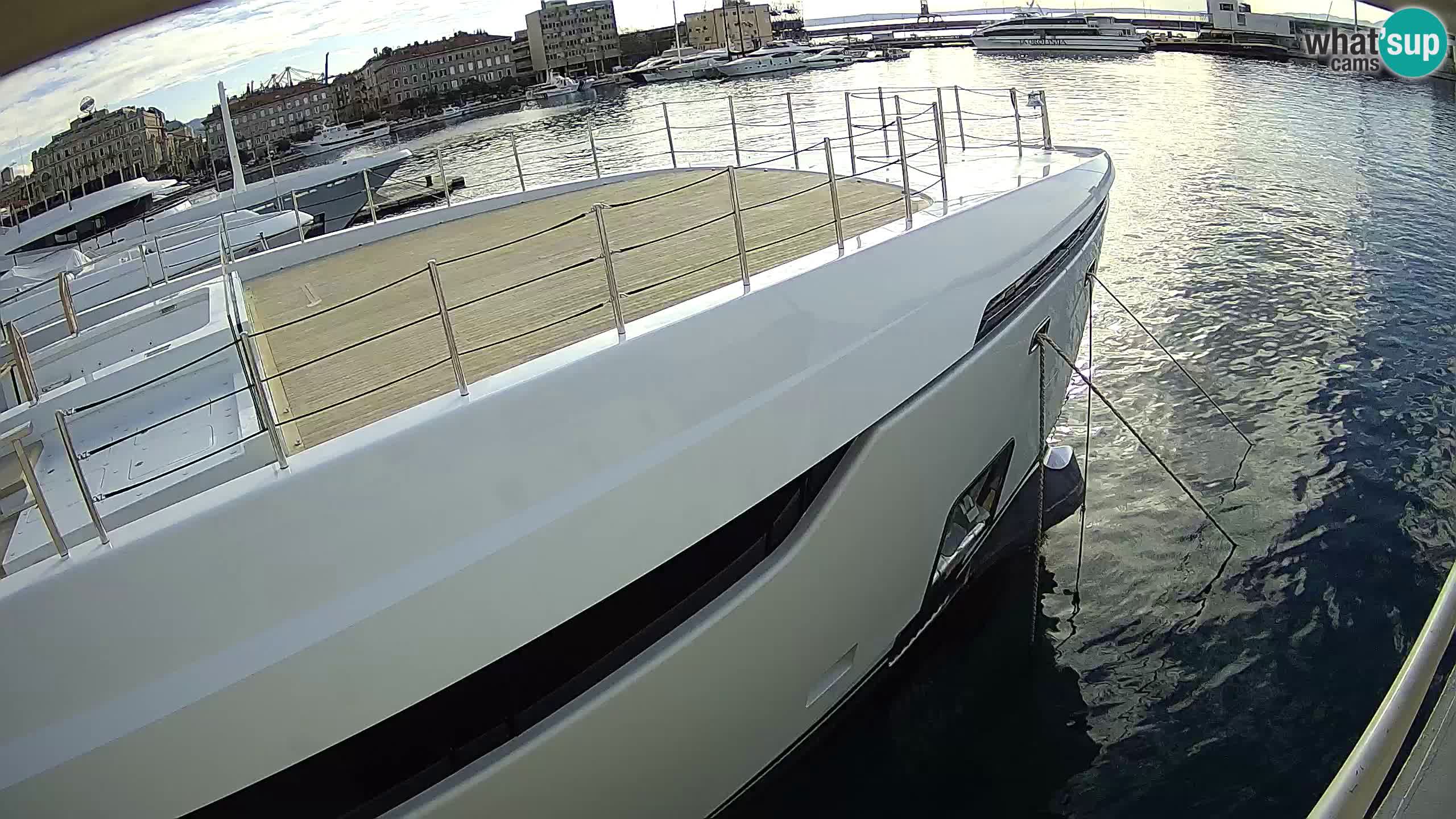 Botel Marina cámara web en vivo Rijeka