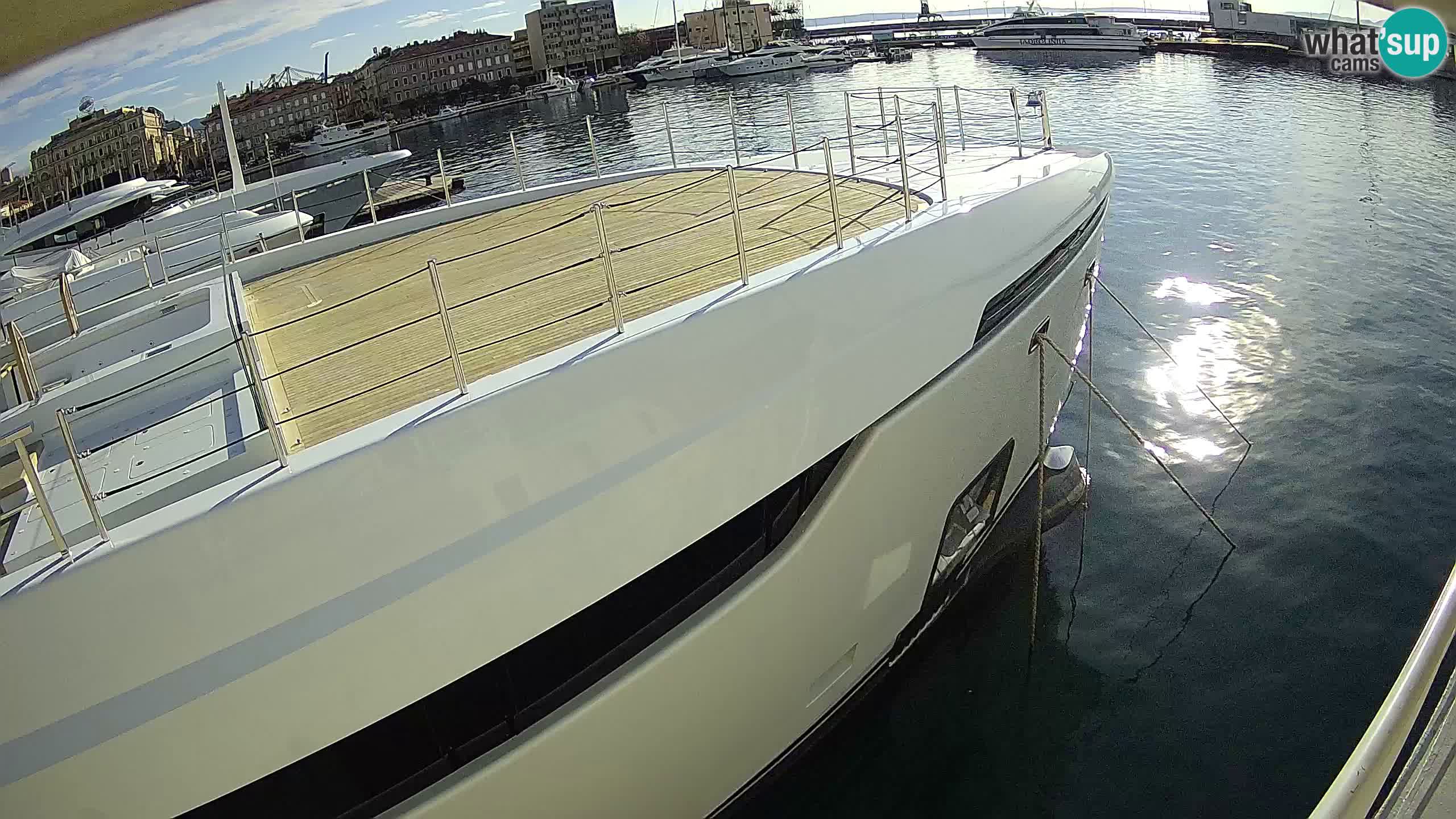 Botel Marina cámara web en vivo Rijeka