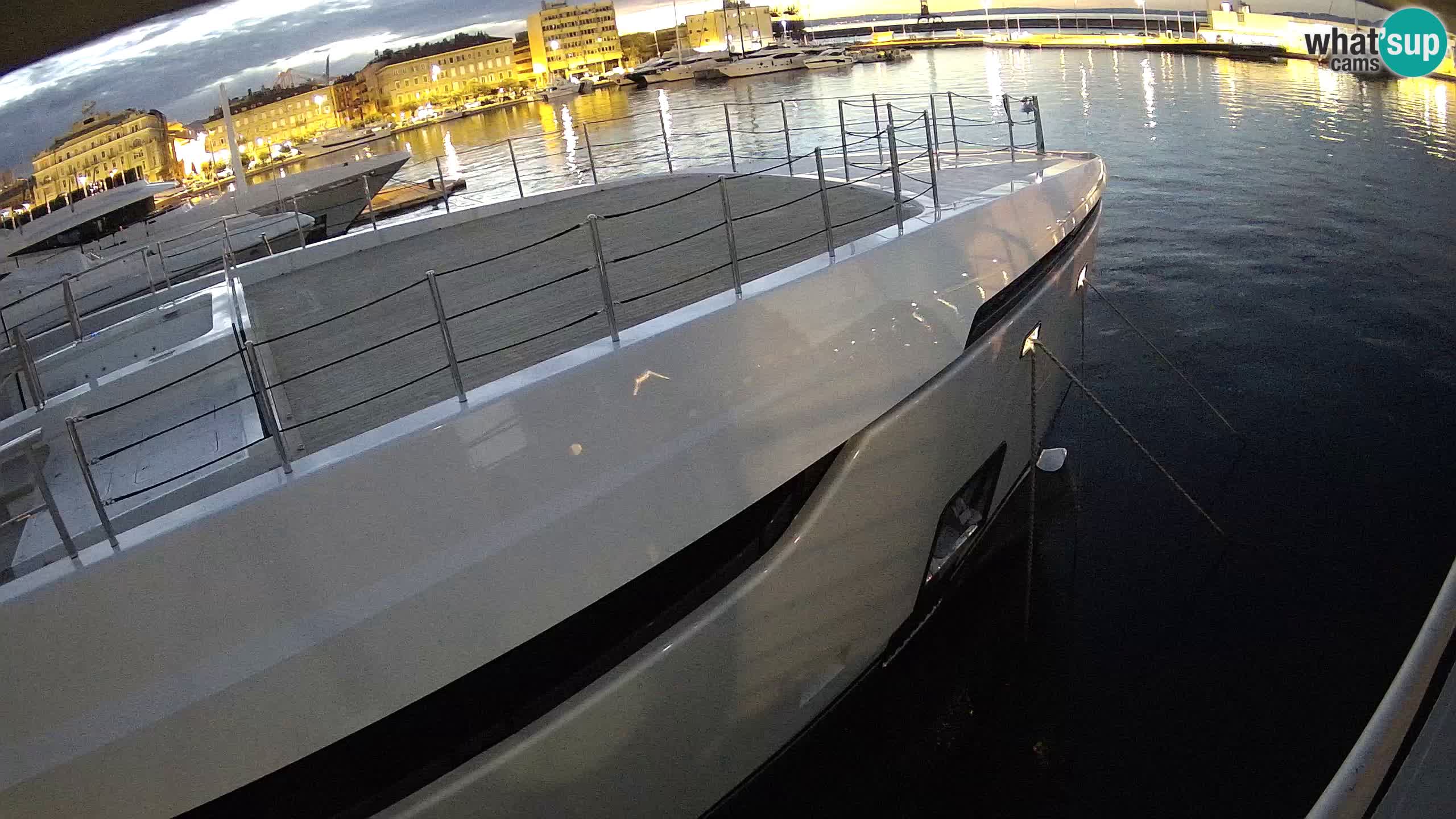 Rijeka – Botel Marina web kamera