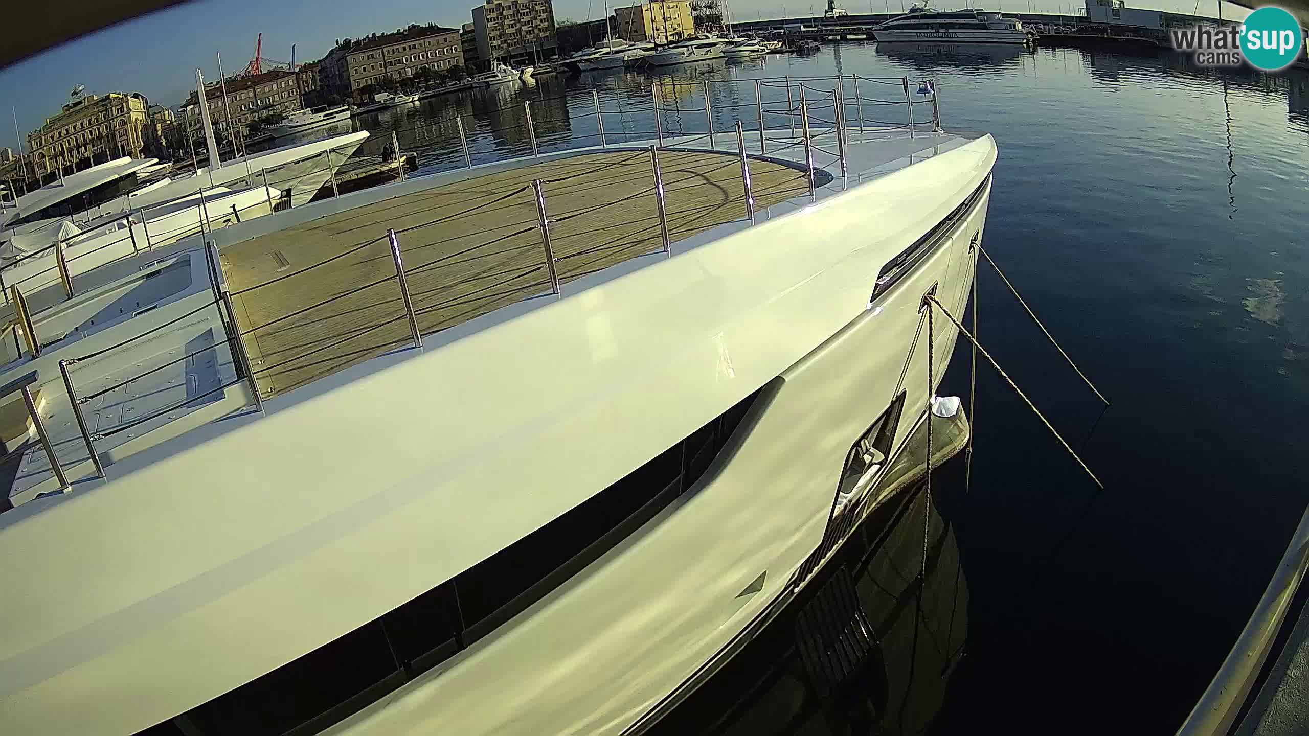 Rijeka – Botel Marina web kamera