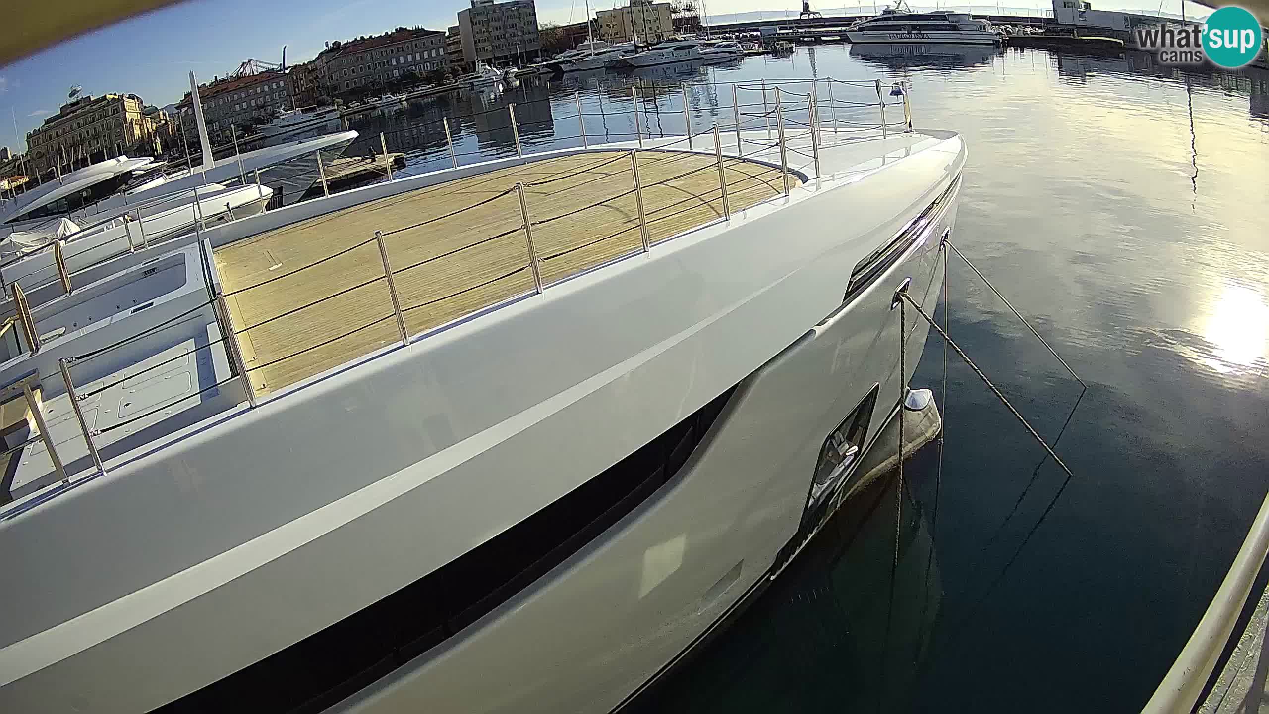 Rijeka – Botel Marina web kamera