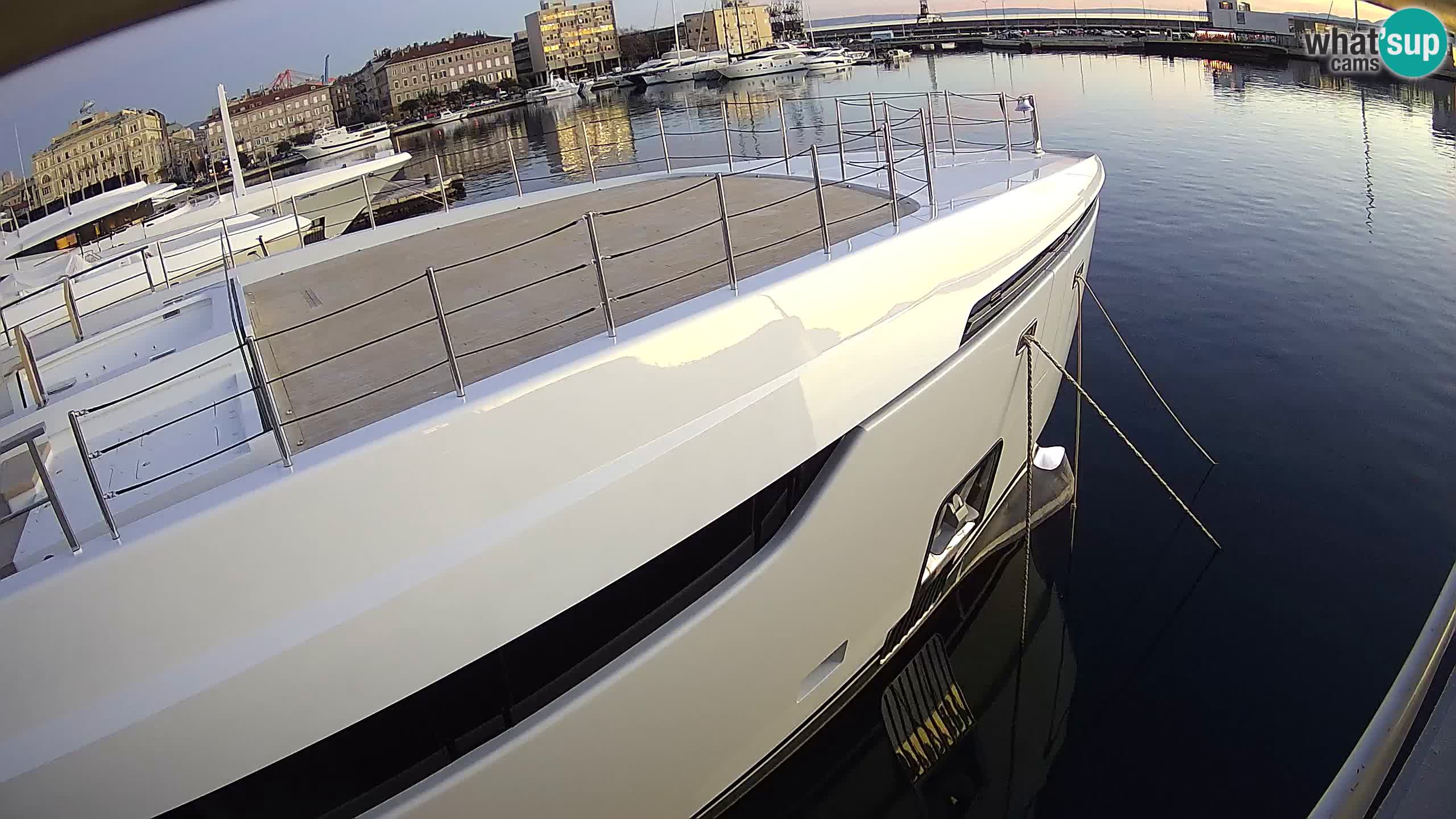 Rijeka – Botel Marina webcam en direct